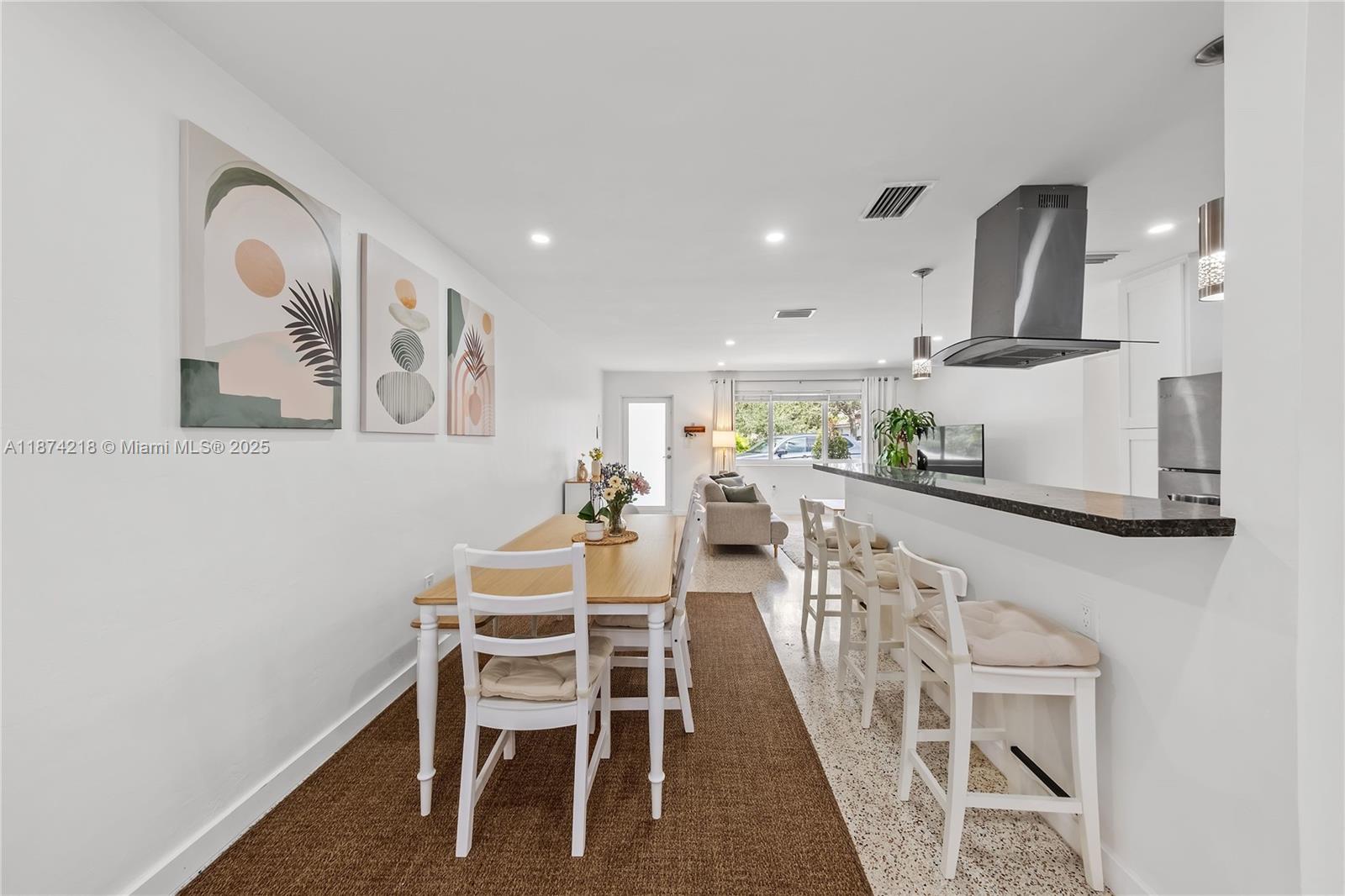 SUNILAND TERRACE - Residential Lease