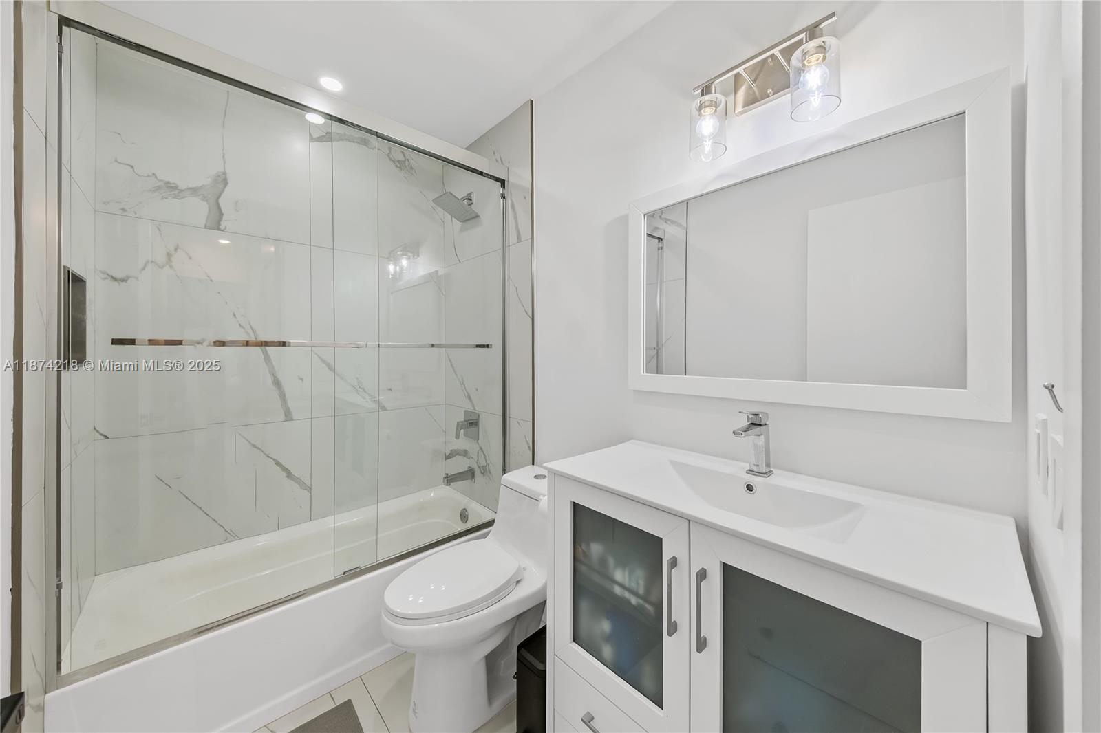 SUNILAND TERRACE - Residential Lease