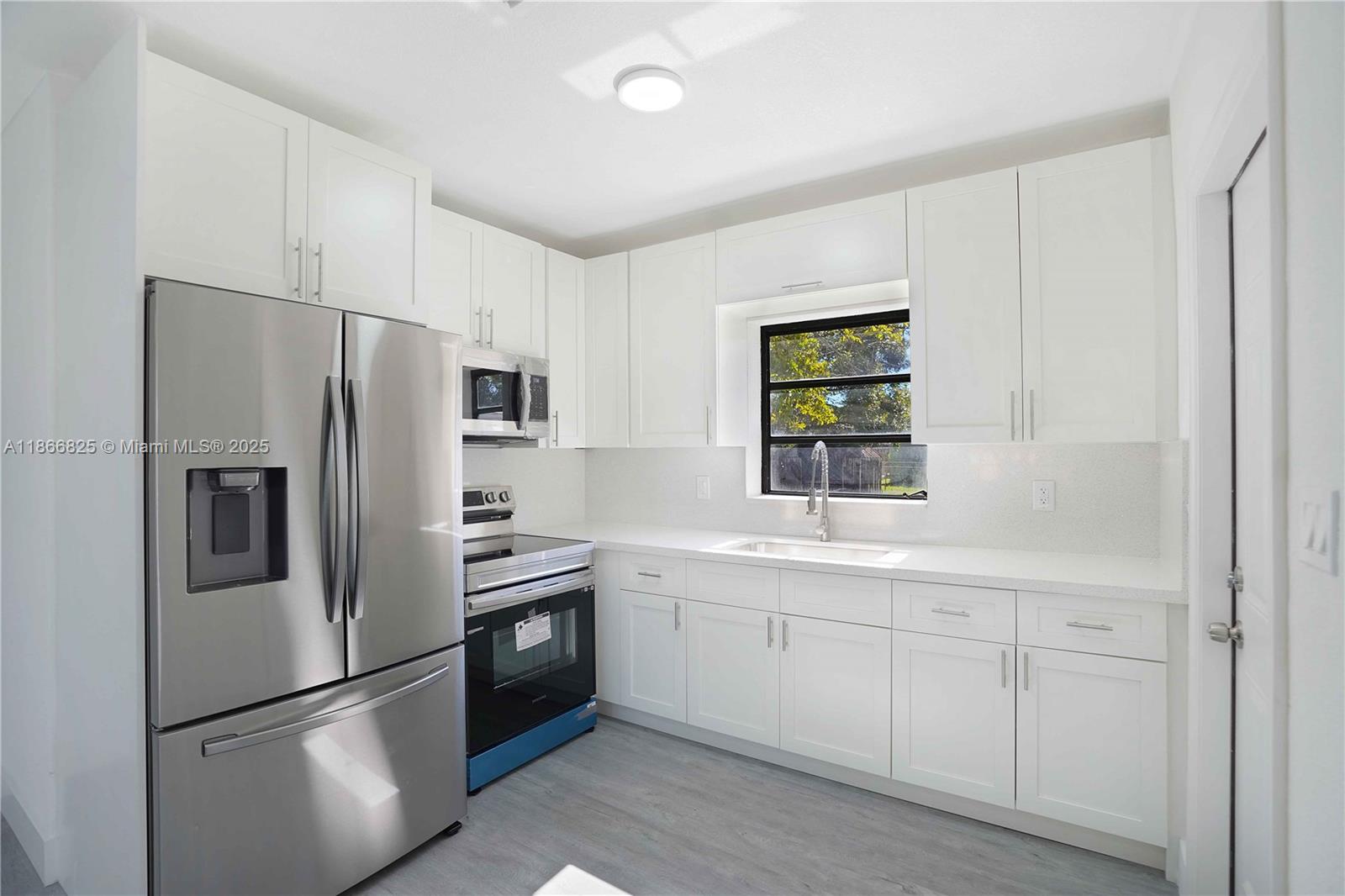 TOWN OF HIALEAH 1 ADDN AM - Residential