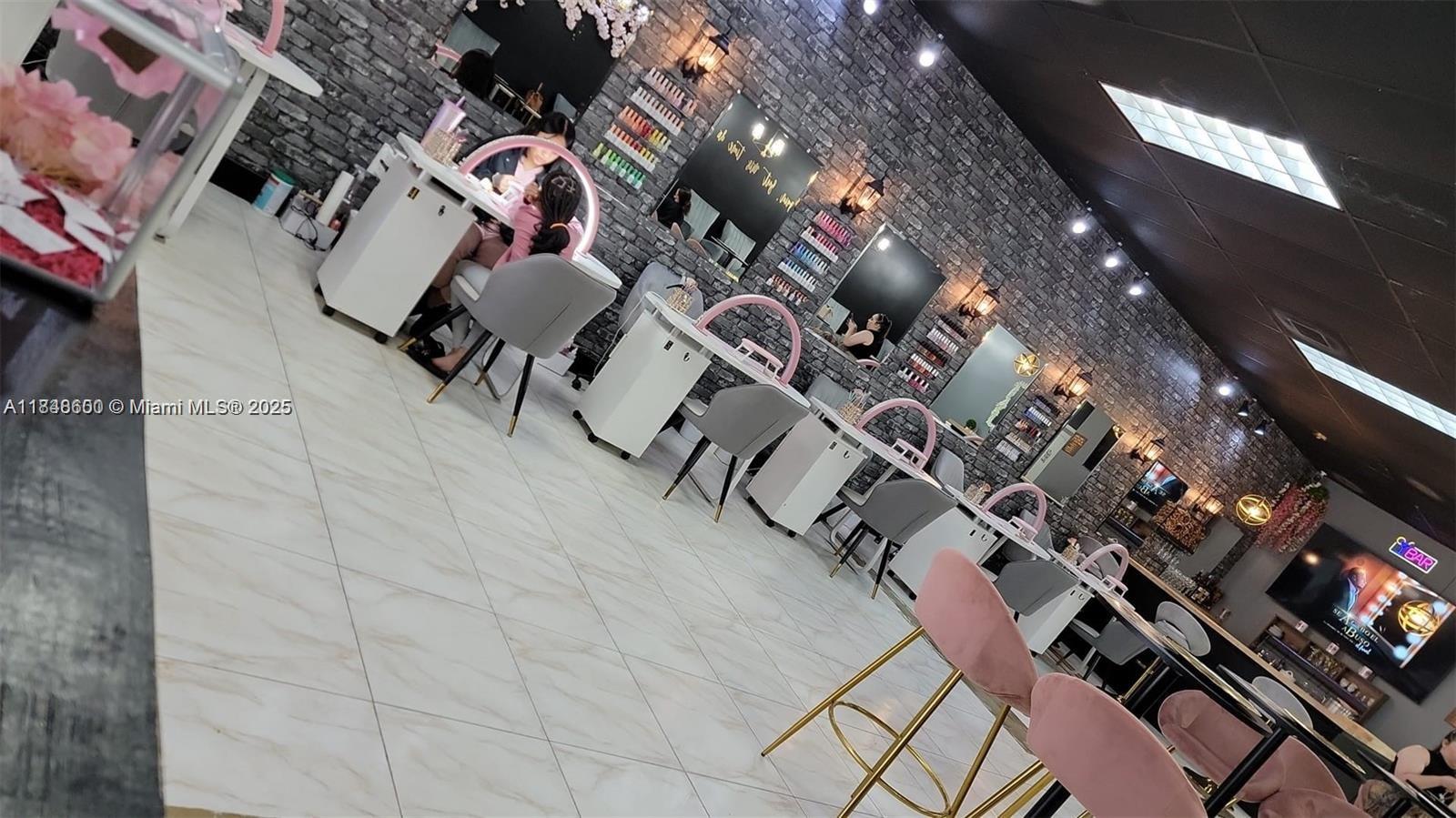 5220 Coconut Creek Pkwy