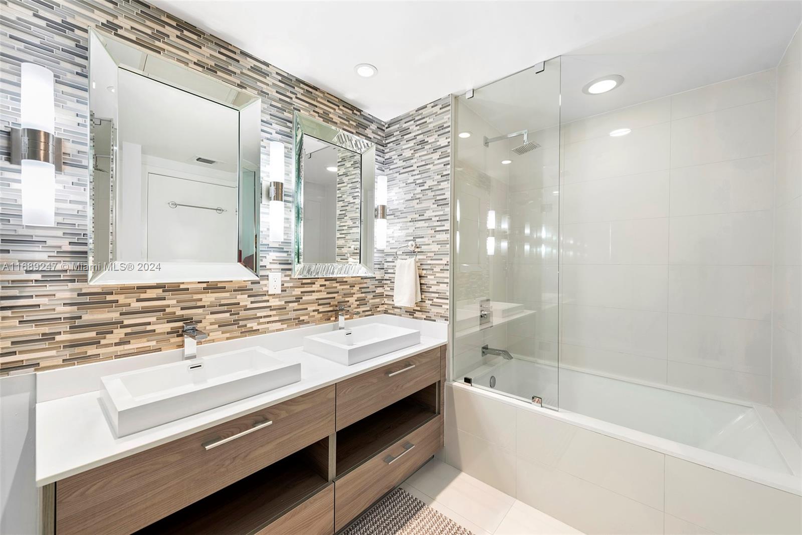 1300 S MIAMI AVENUE CONDO - Residential