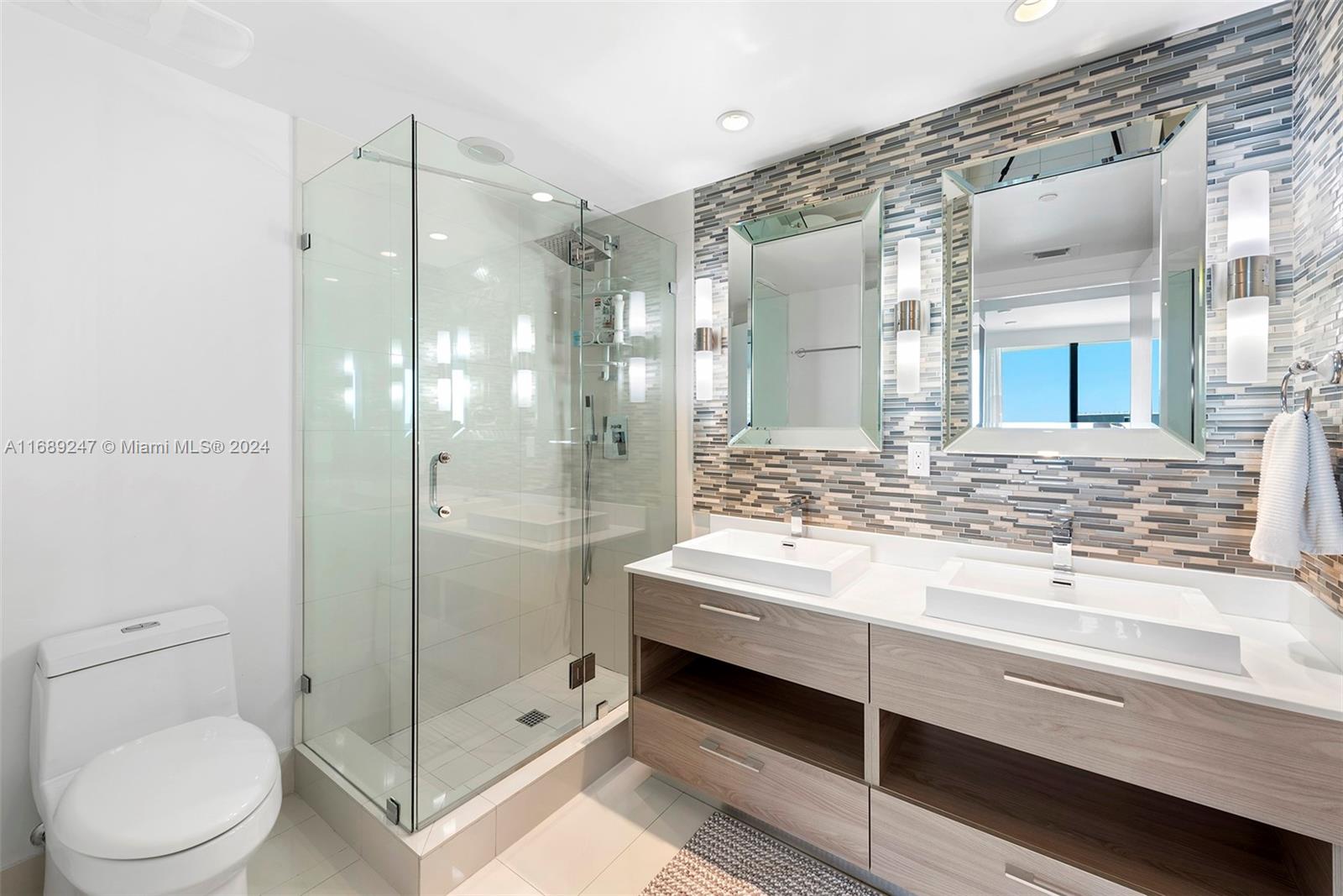1300 S MIAMI AVENUE CONDO - Residential