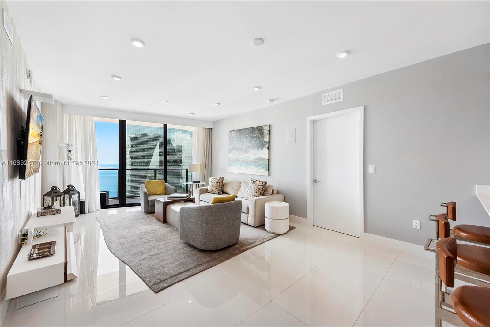 1300 S MIAMI AVENUE CONDO - Residential