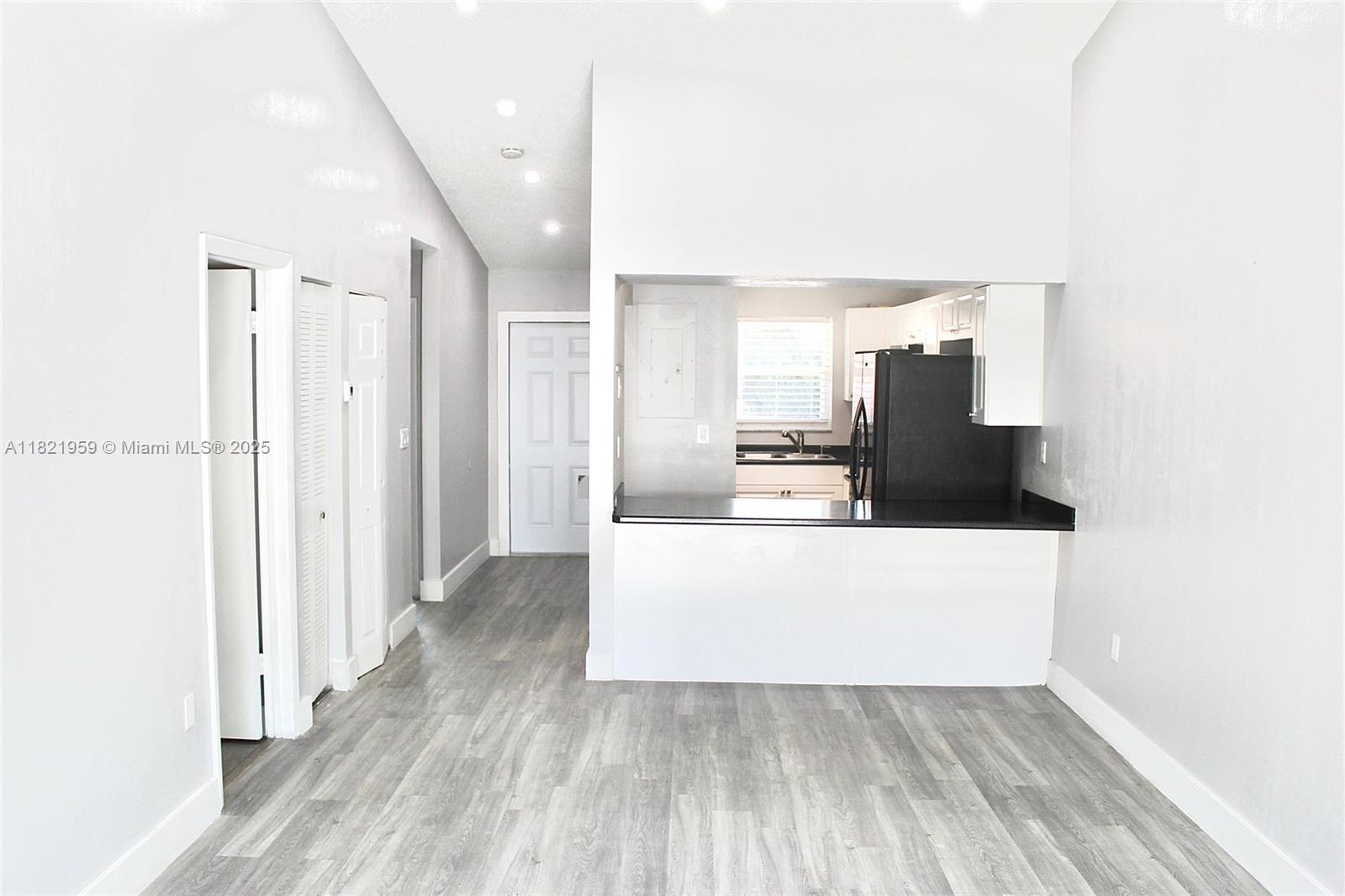 1061 SE 13th Ave 1061
