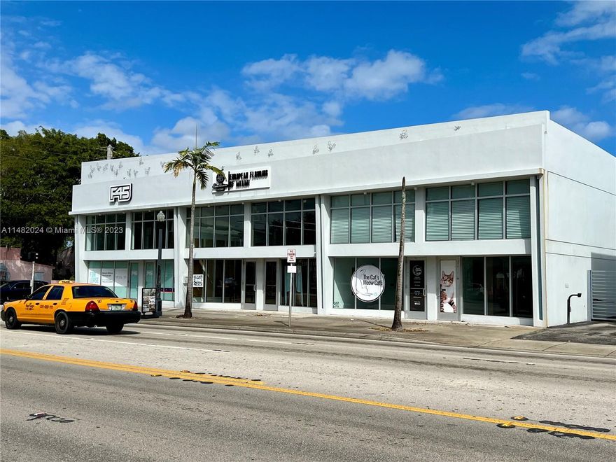 Positioned at the South end corner of the vibrant MiMo District and prominently located along the bustling Biscayne Blvd, this 2,509 SF space radiates unparalleled storefront visibility. Elevated by high ceilings and complemented by a sunlit mezzanine, the unit strikes a harmonious blend of style and functionality. The mezzanine additionally serves as a convenient space for storage and a dedicated staff zone. On-premises parking is an added advantage.

Ideally suited for office setups, service centers, or showrooms - this space resonates with businesses like design showrooms or service-oriented tenants. This spot is ideal for businesses aiming for top-tier visibility in an opulent neighborhood setting.
