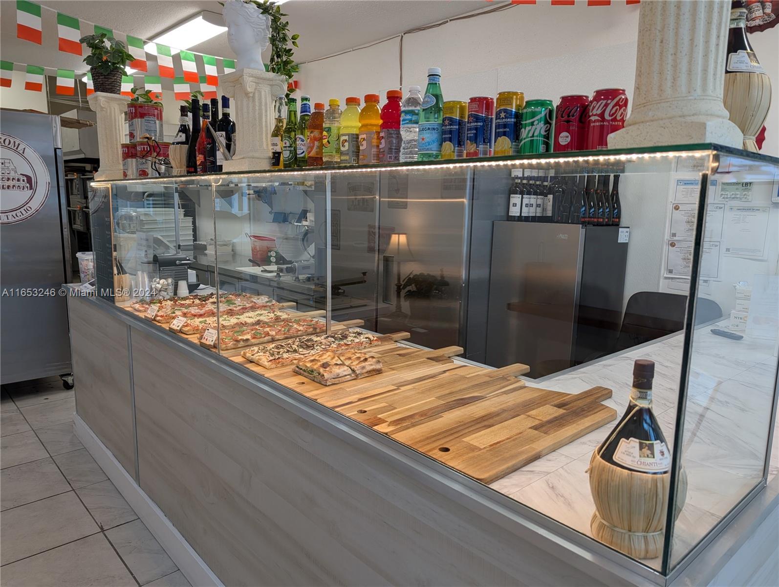 This is a turn-key operation where you can buy today and be open tomorrow with a fully operational, 5-star rated Italian Pizzeria. The business offers both indoor and outdoor seating, with options for dine-in and delivery services. Investing in the restaurant can also support US VISA procedures.
