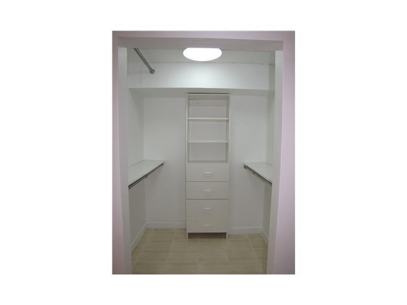 BRICKELL PLACE PHASE II C - Residential Lease