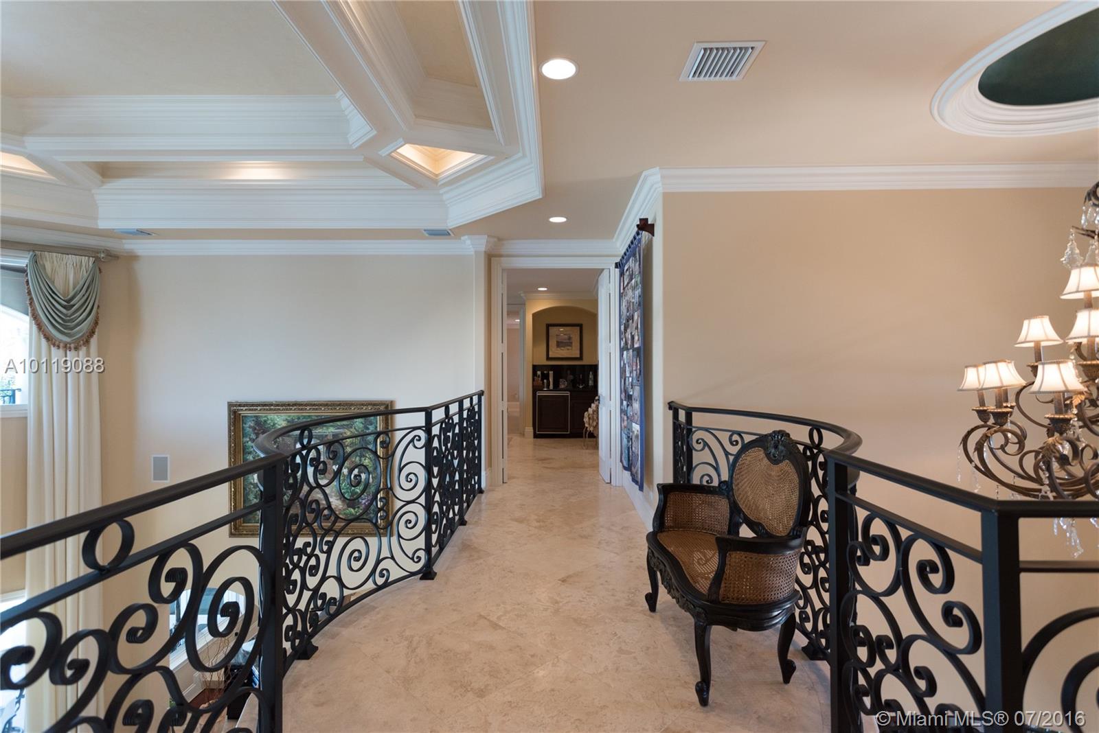 Lighthouse Point First Se - Residential