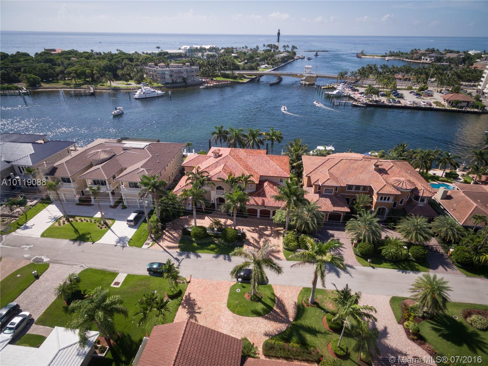 Lighthouse Point First Se - Residential