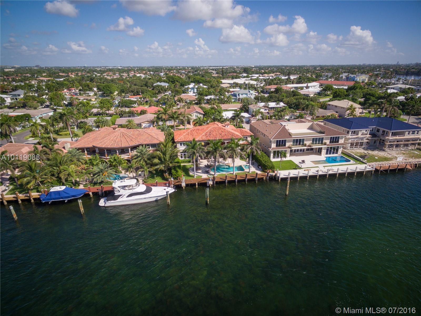 Lighthouse Point First Se - Residential