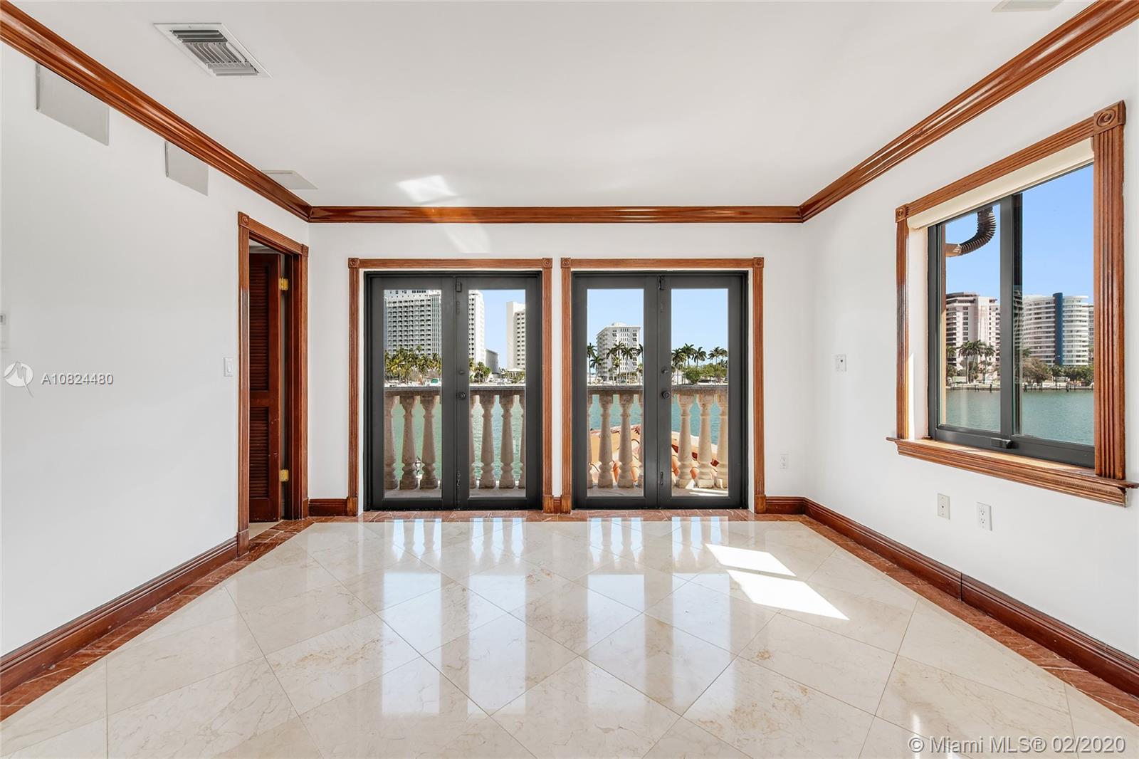 BEACH VIEW - Residential