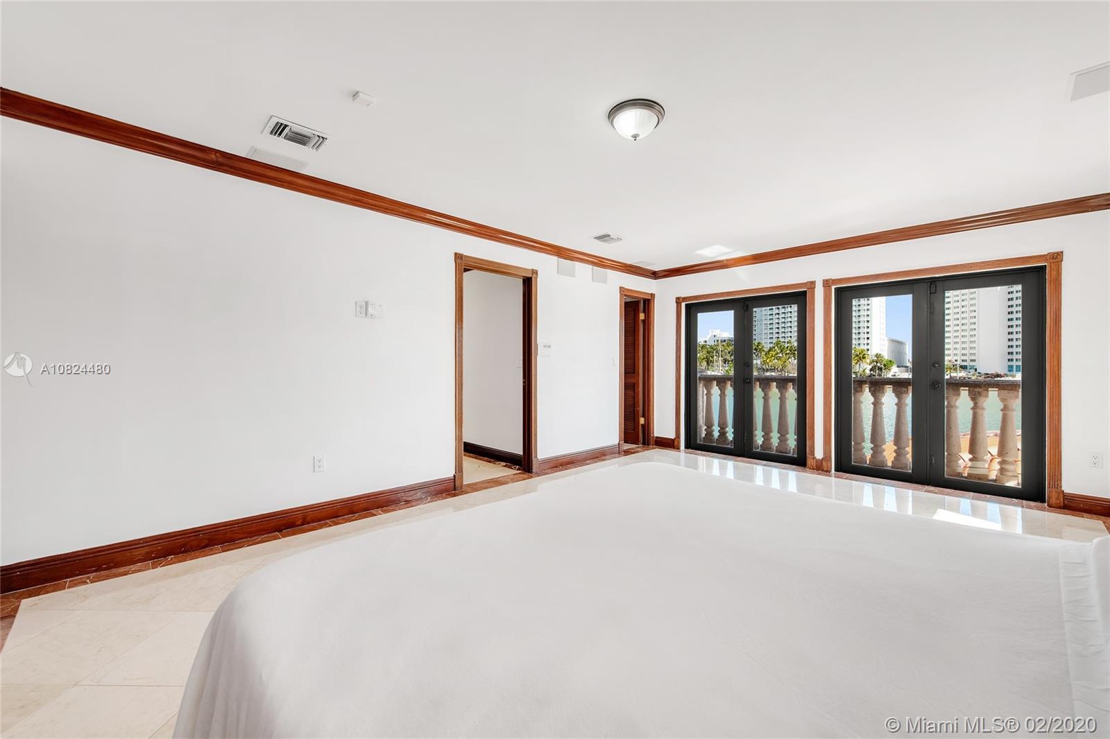 BEACH VIEW - Residential