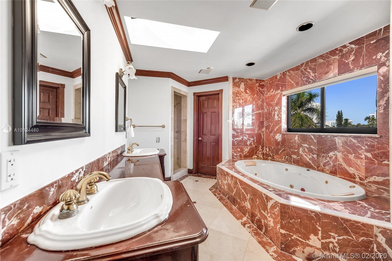 BEACH VIEW - Residential