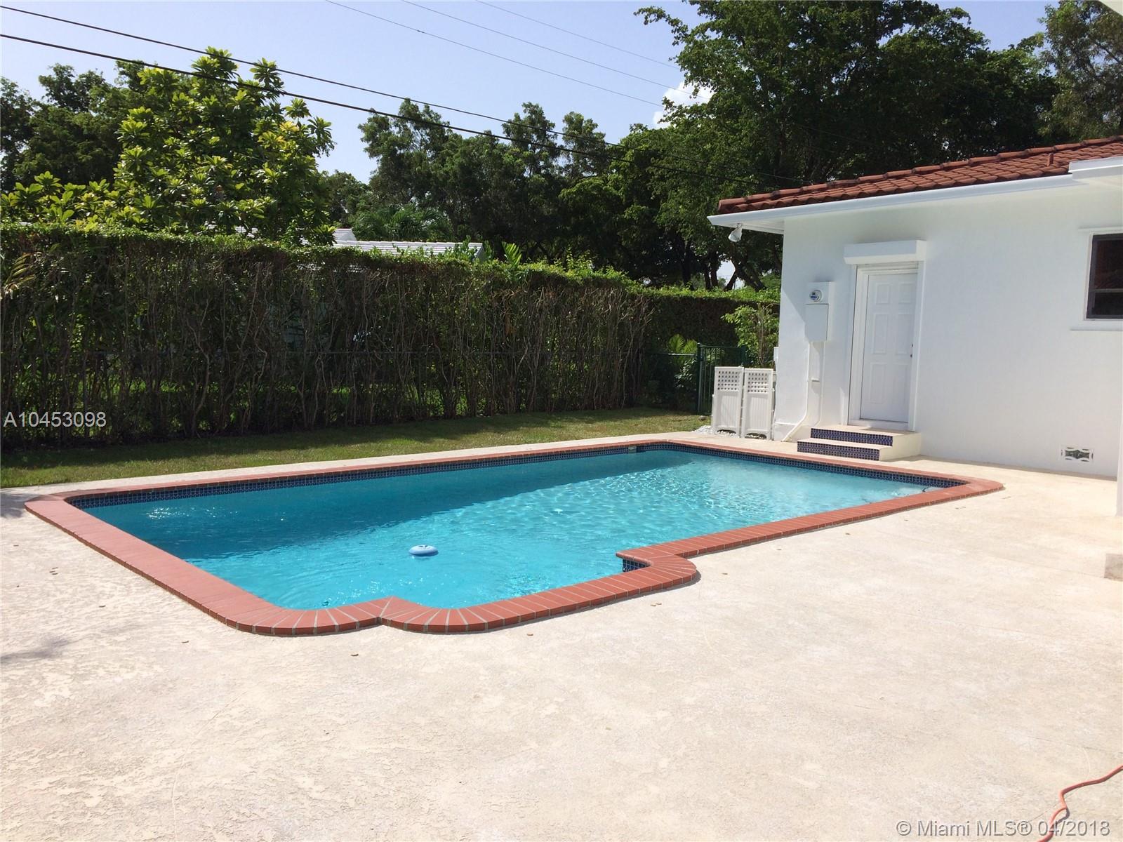 C GABLES GRANADA SEC REV - Residential Lease