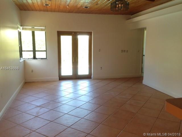 C GABLES GRANADA SEC REV - Residential Lease