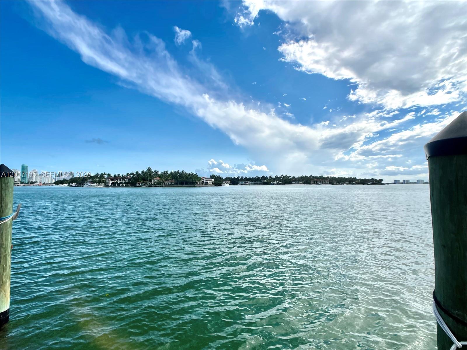 INDIAN CREEK CL MARINA CO - Residential Lease