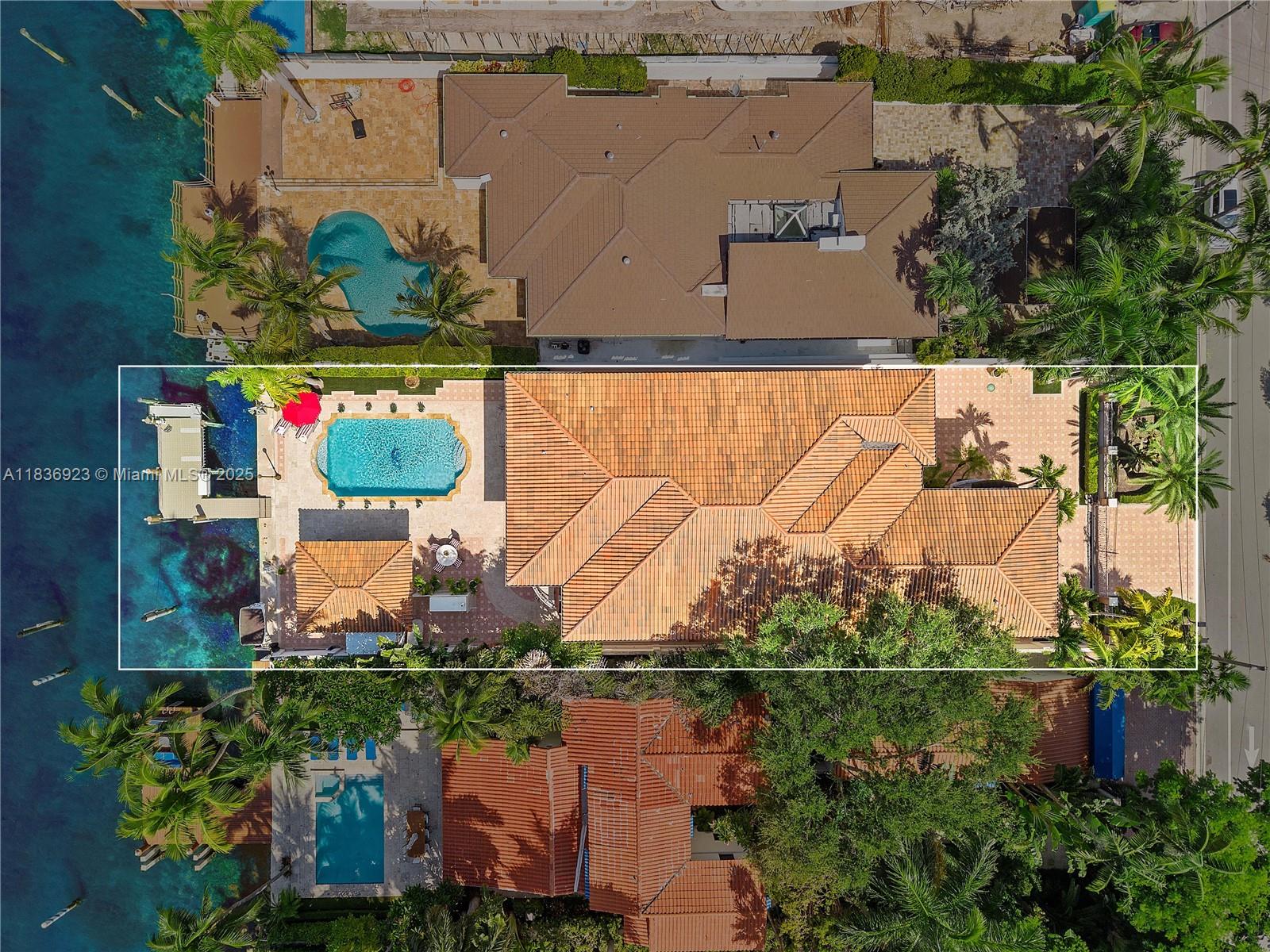 HIBISCUS ISLAND - Residential