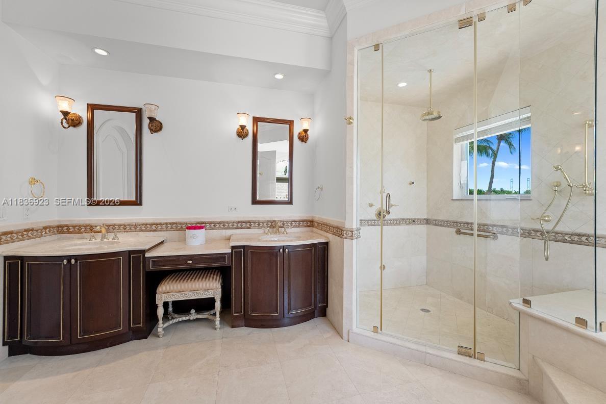 HIBISCUS ISLAND - Residential