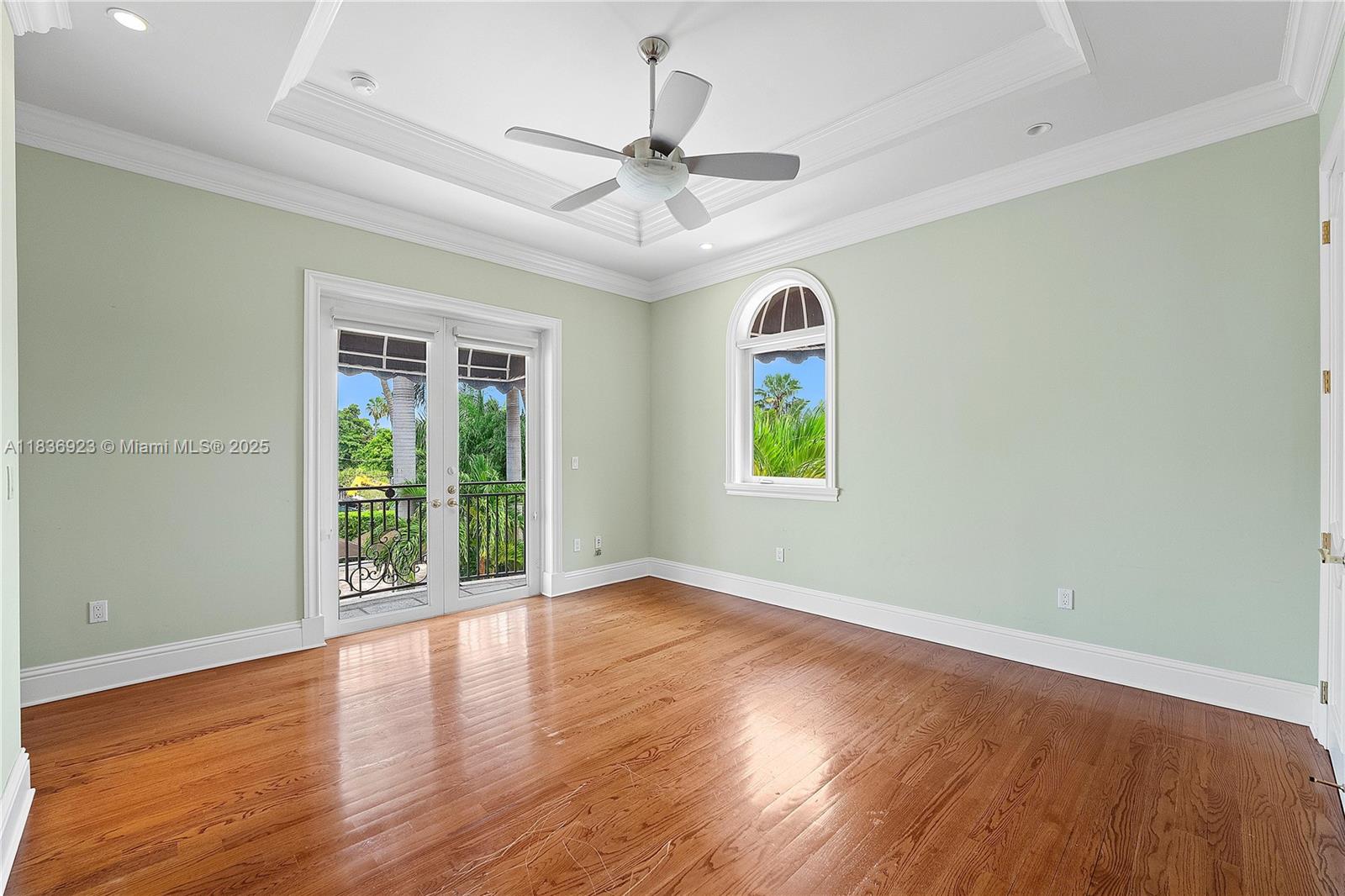 HIBISCUS ISLAND - Residential