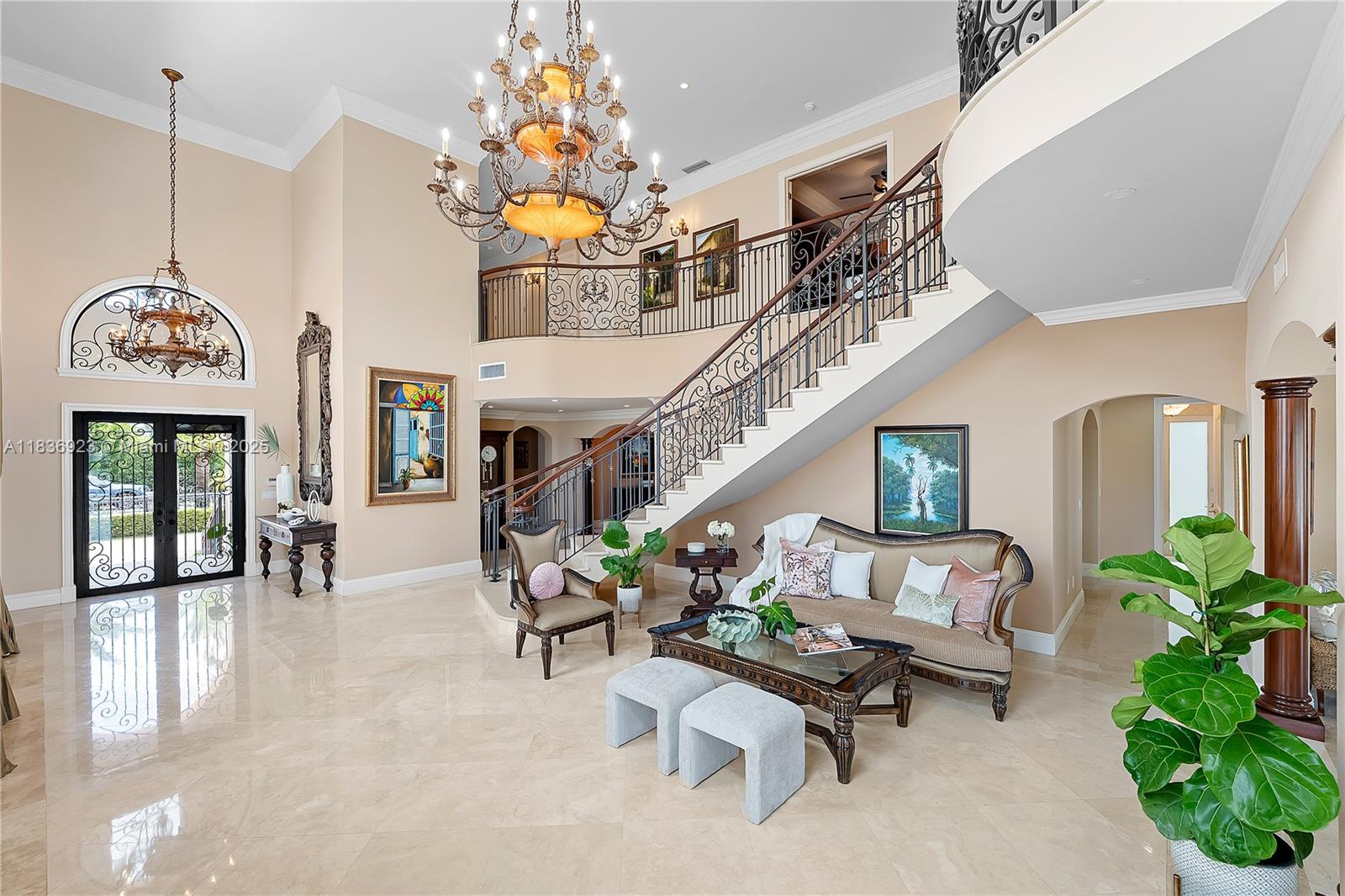 66 S Hibiscus Dr, Miami Beach, FL, 33139/$14,000,000 3 66 S Hibiscus Dr
