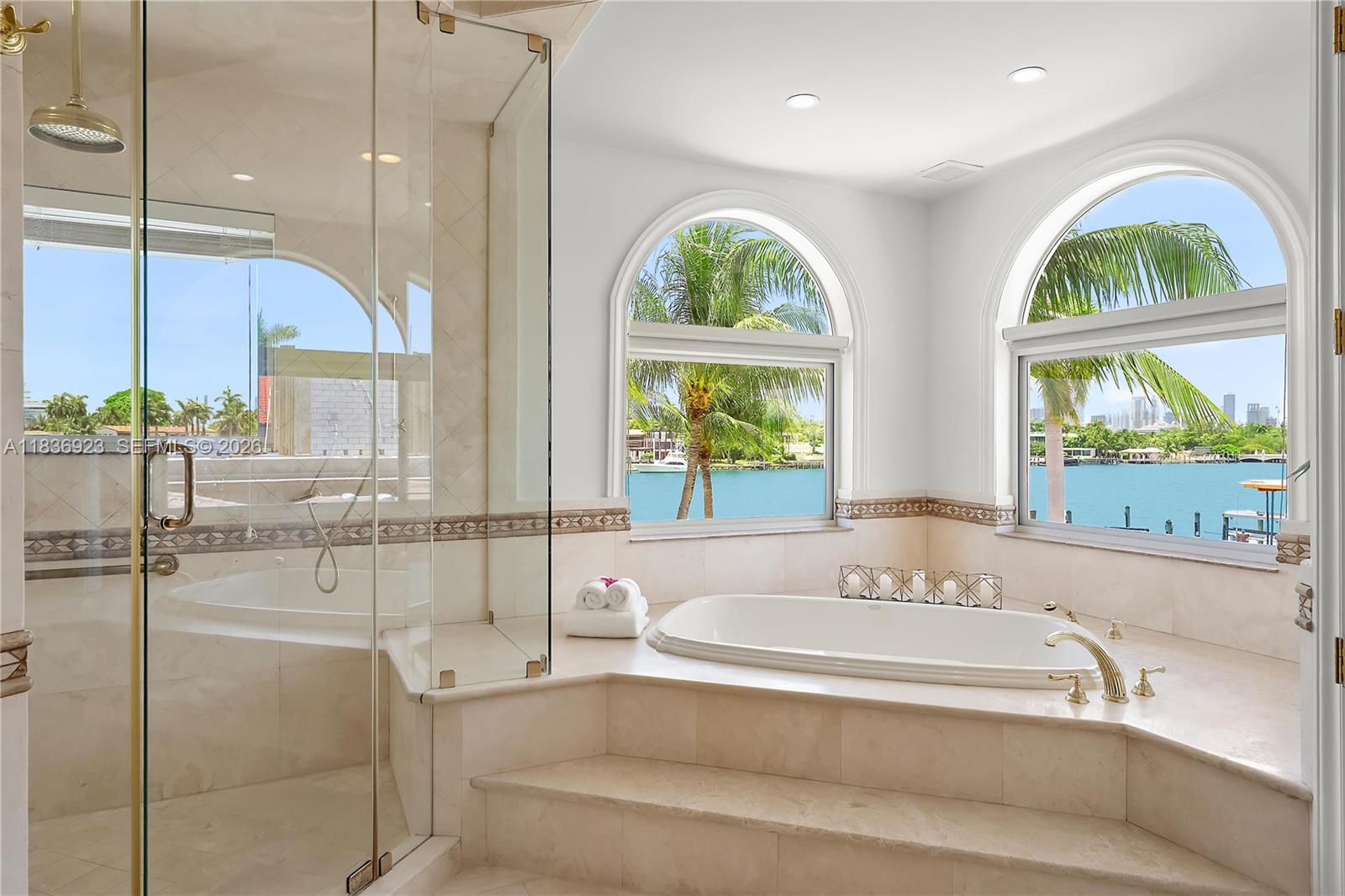 HIBISCUS ISLAND - Residential