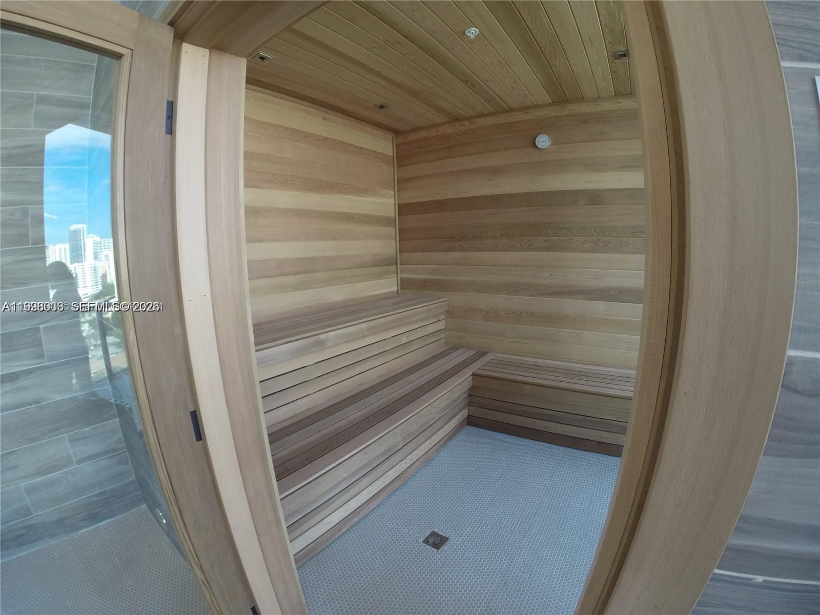 CASSA BRICKELL CONDO - Residential Lease