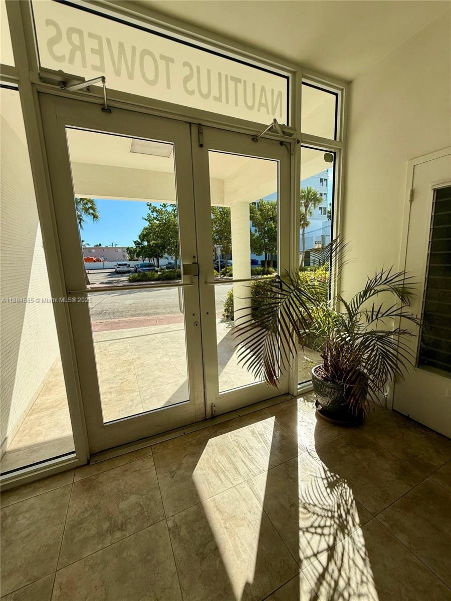 41ST STREET BUSINESS SUB - Residential