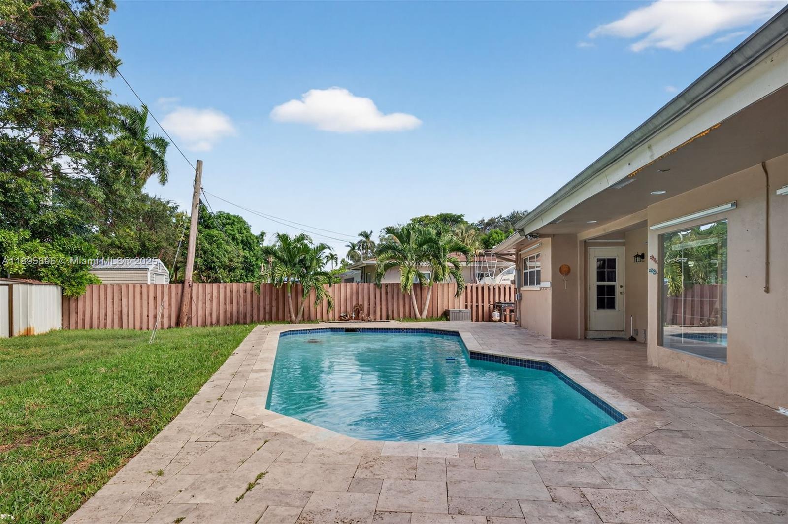PLANTATION GARDENS - Residential