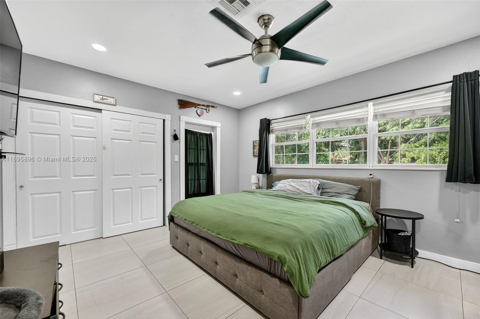 PLANTATION GARDENS - Residential