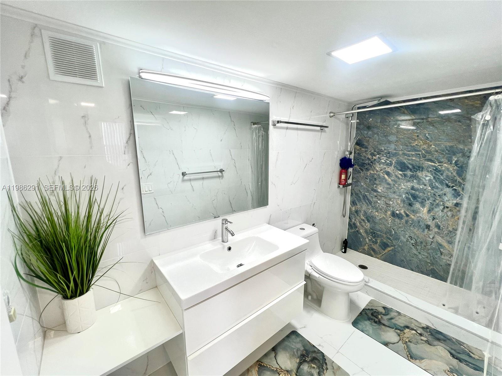 GOLDEN HORN CONDO - Residential