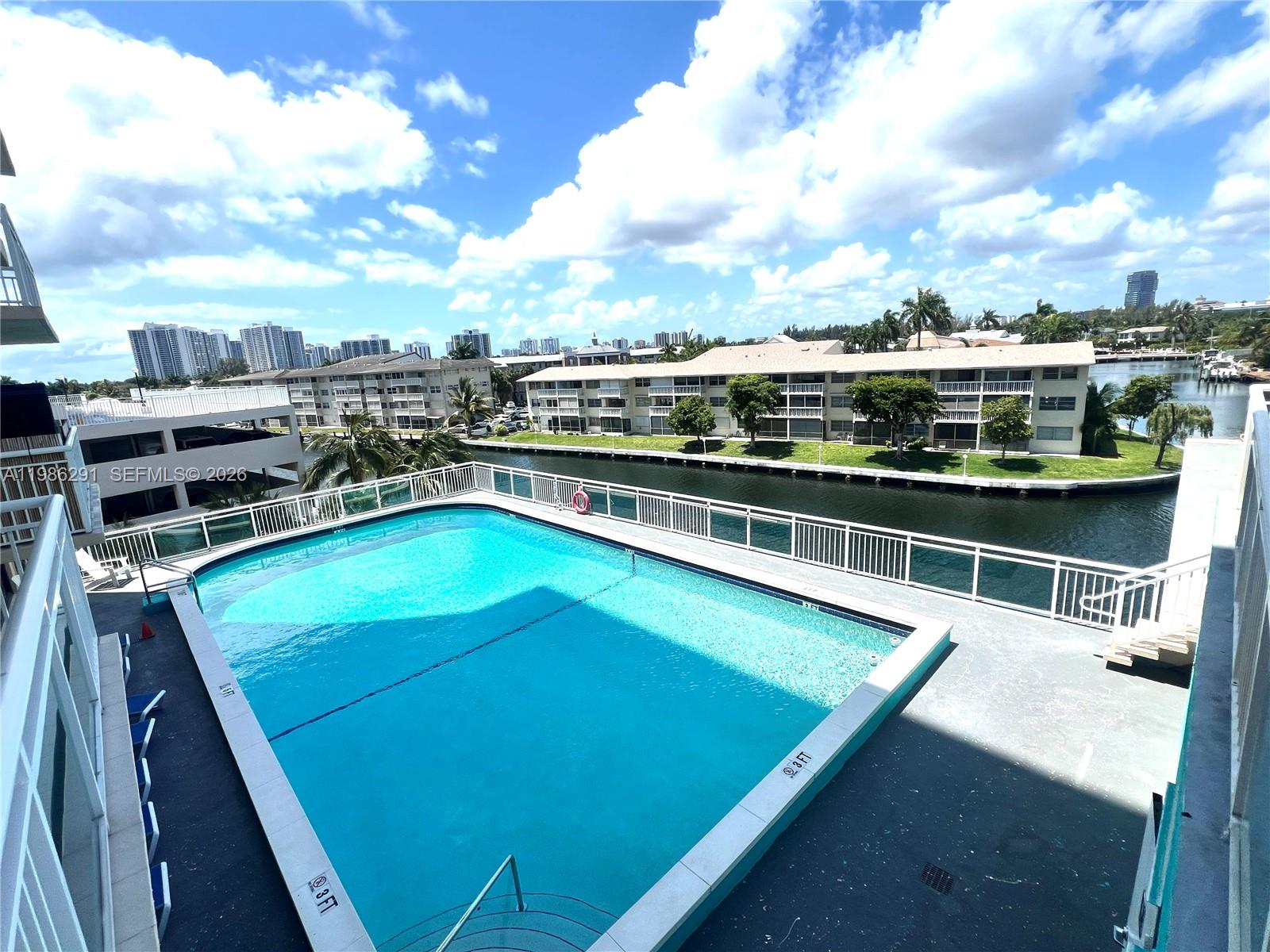 GOLDEN HORN CONDO - Residential