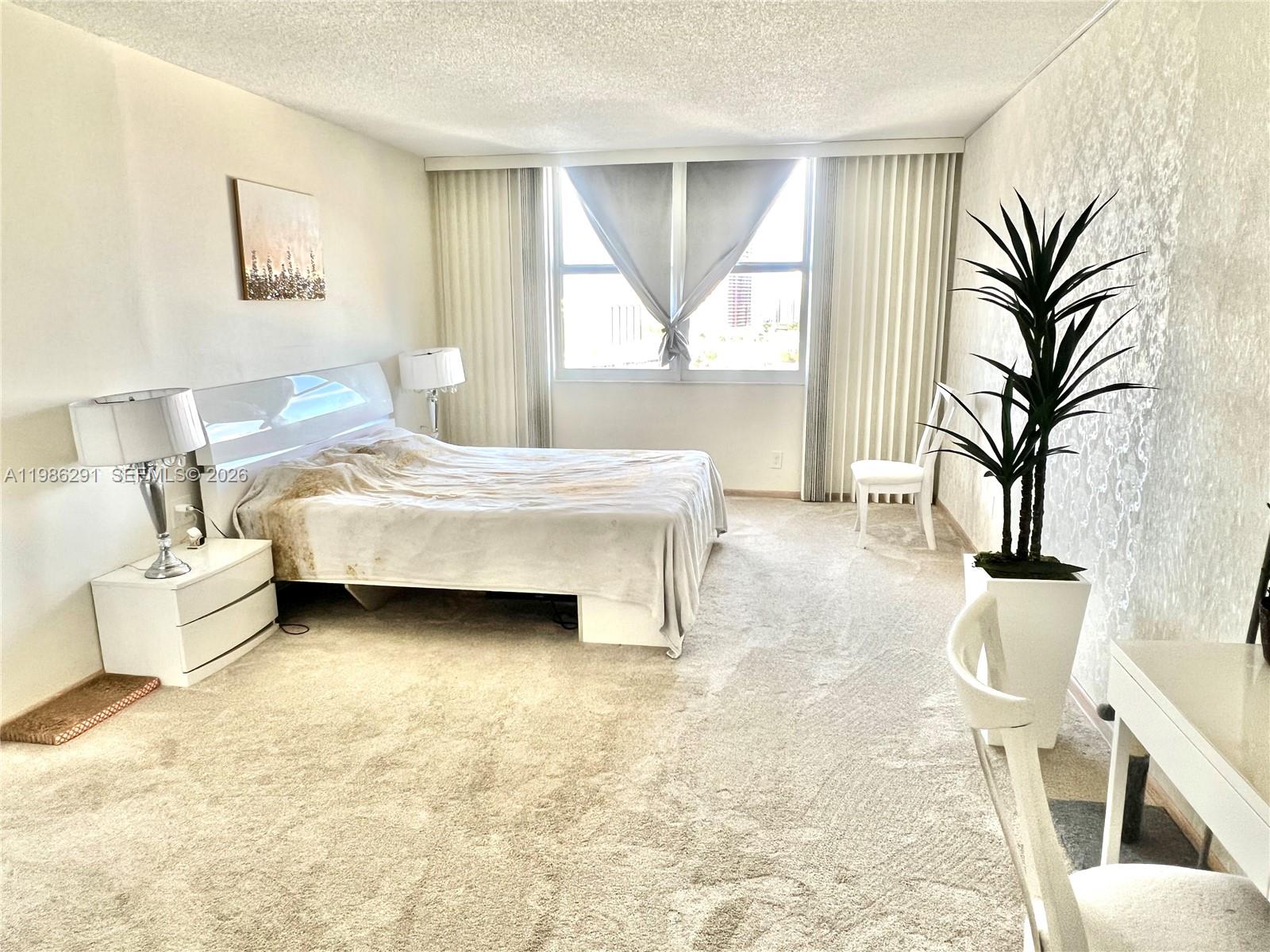 GOLDEN HORN CONDO - Residential