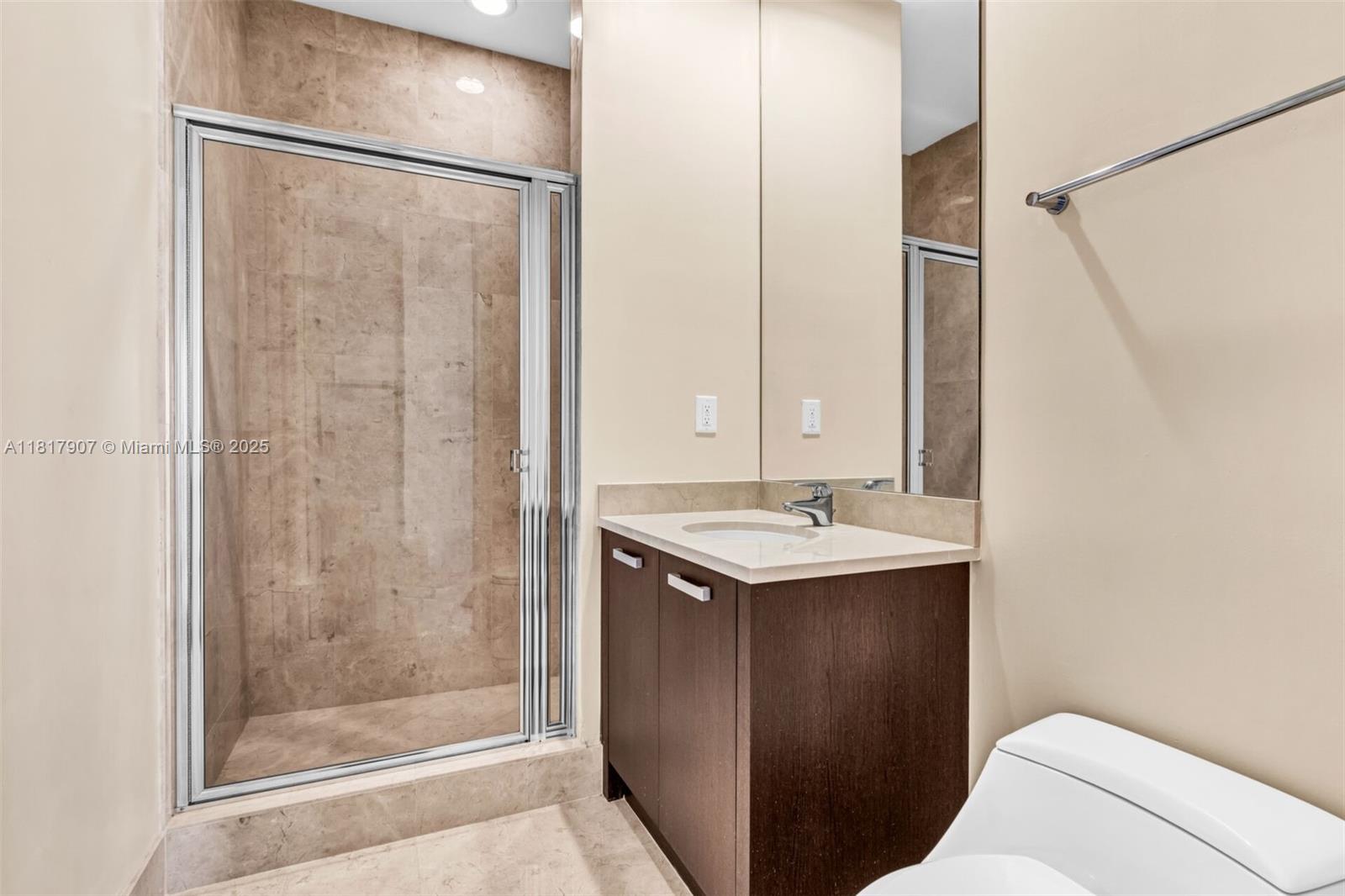 TRUMP PALACE CONDO - Residential