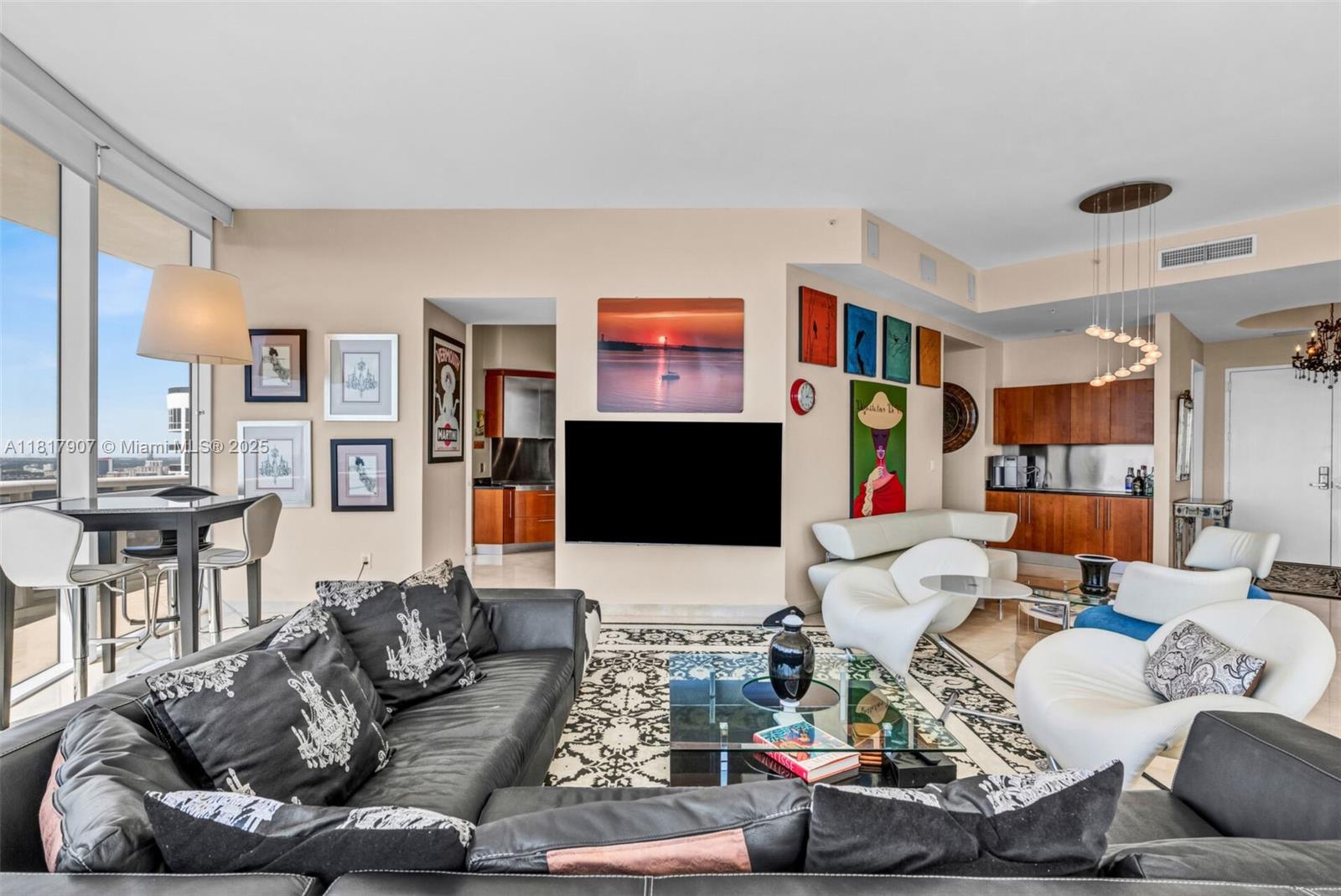 TRUMP PALACE CONDO - Residential