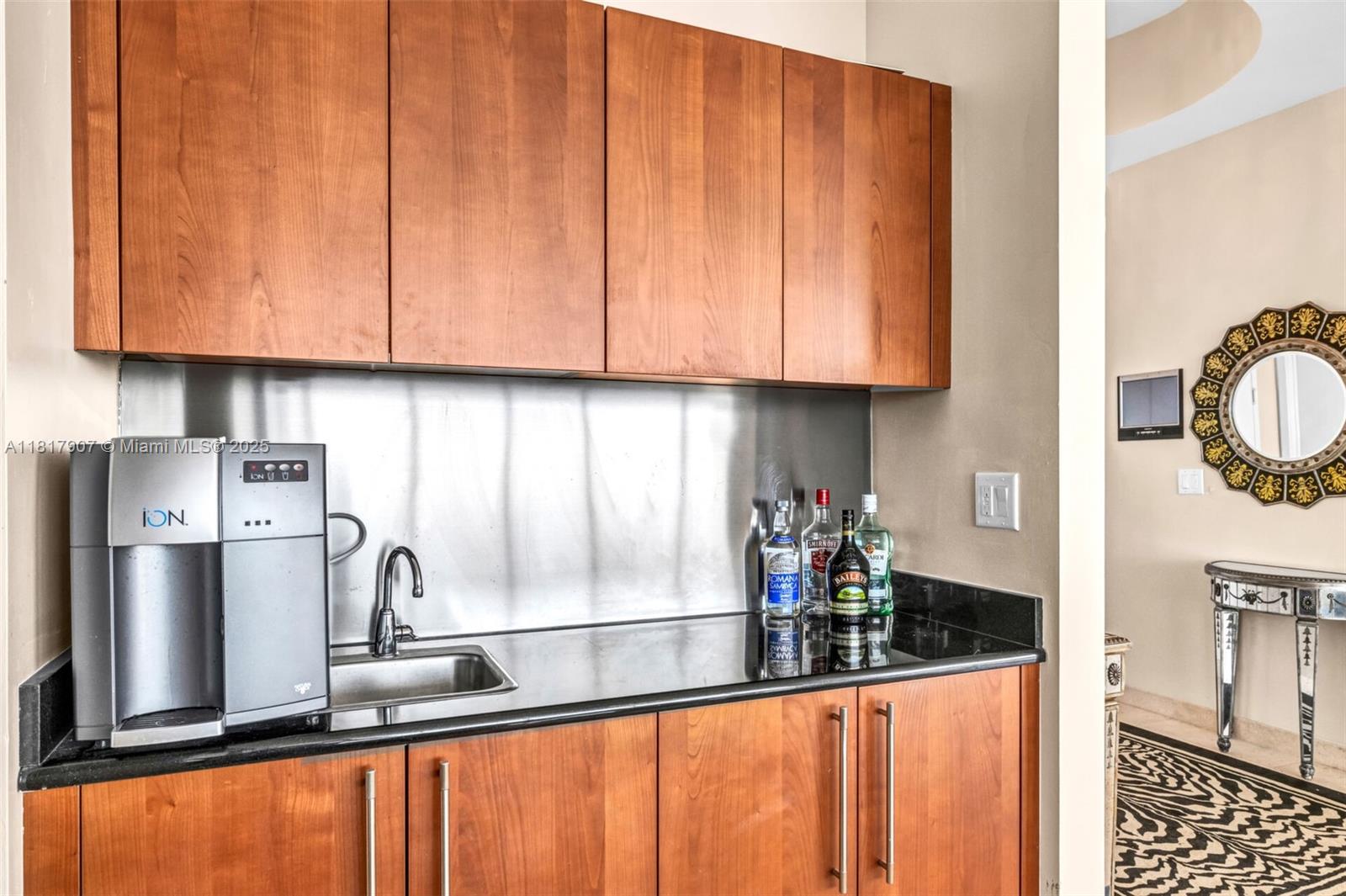 TRUMP PALACE CONDO - Residential