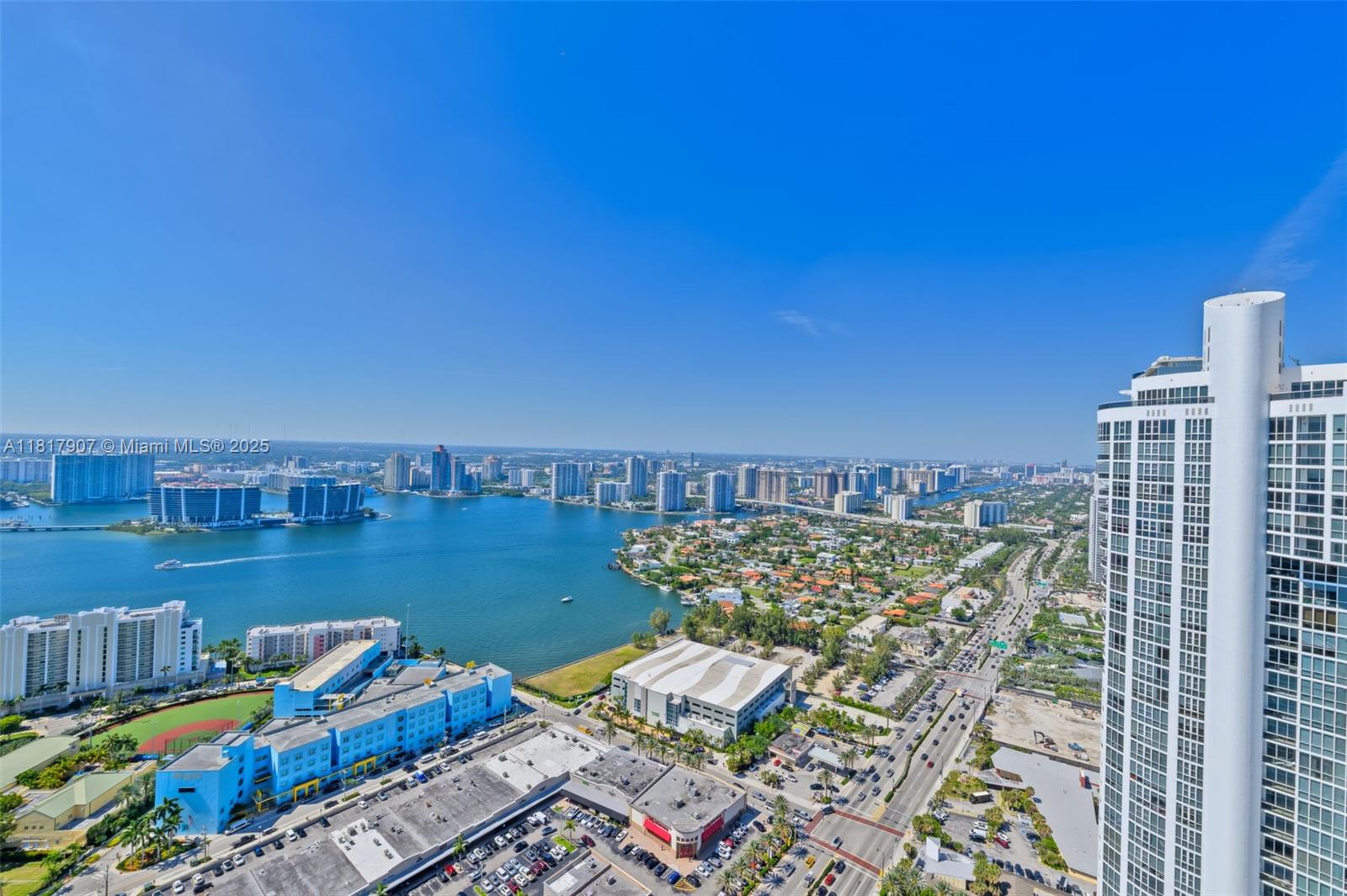 TRUMP PALACE CONDO - Residential