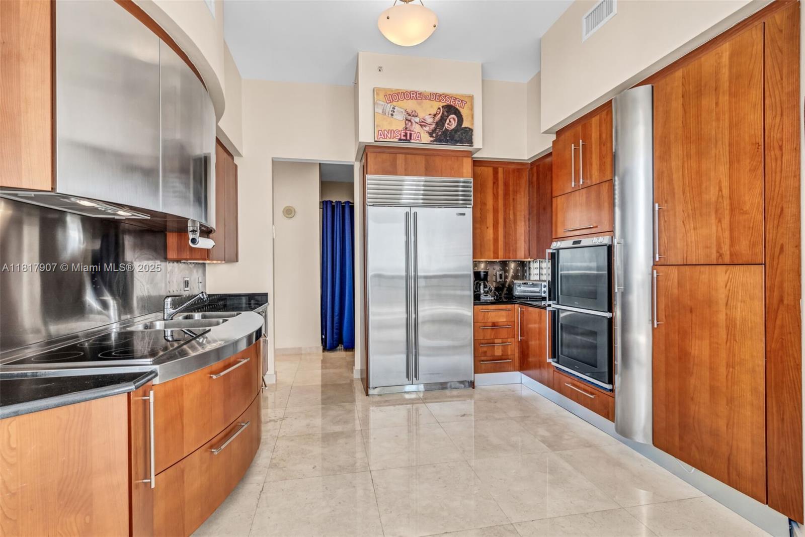 TRUMP PALACE CONDO - Residential