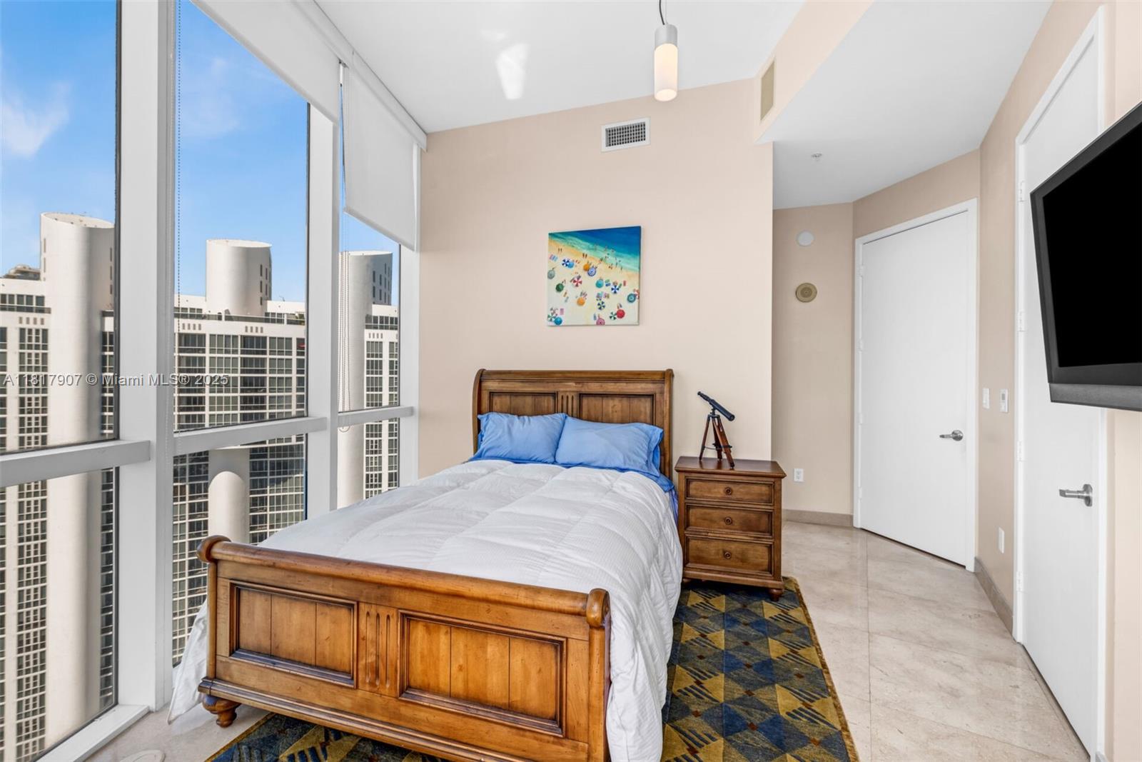TRUMP PALACE CONDO - Residential