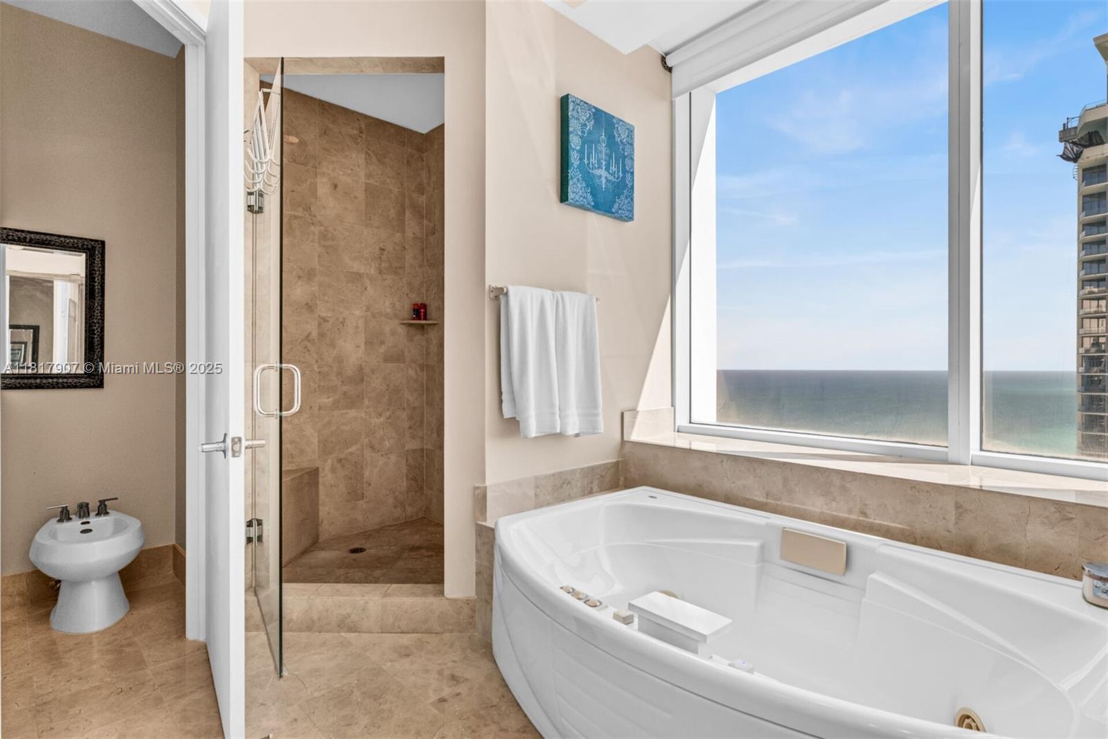 TRUMP PALACE CONDO - Residential