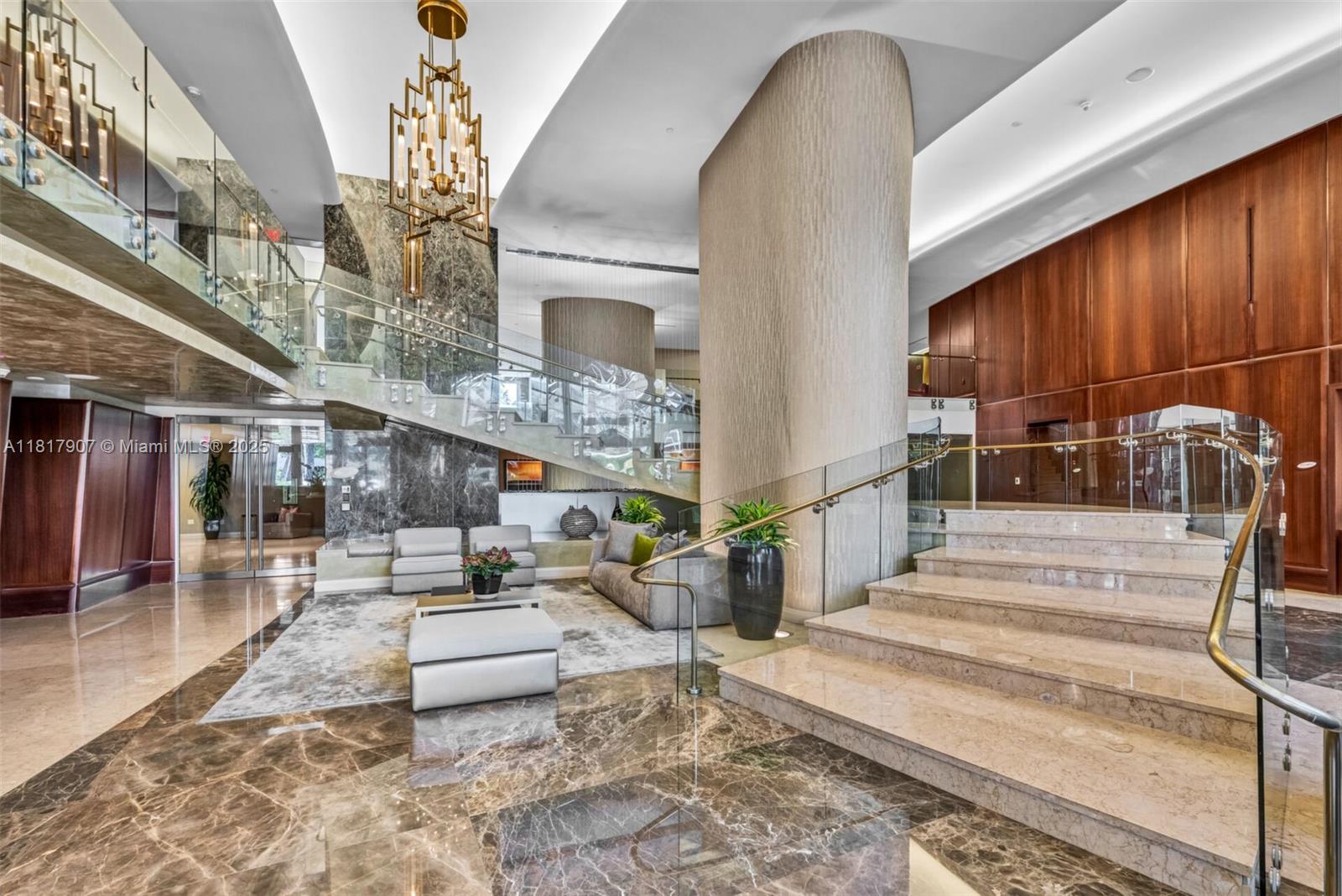 TRUMP PALACE CONDO - Residential