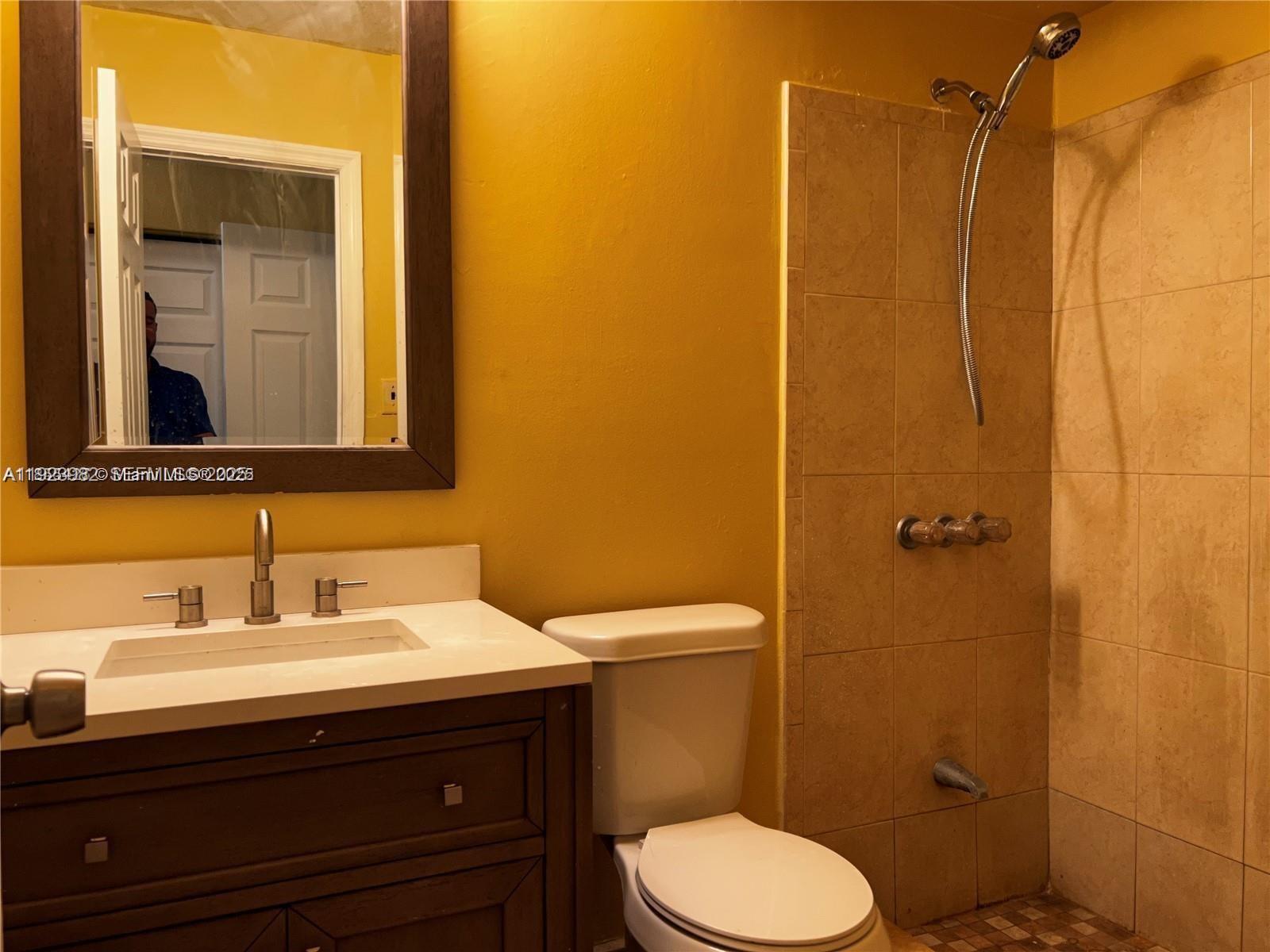 KINGS GARDENS SEC THREE - Residential Lease