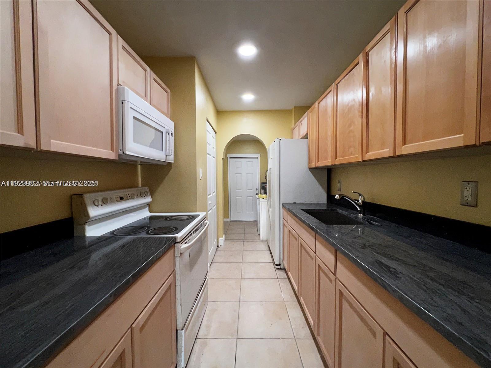 KINGS GARDENS SEC THREE - Residential Lease