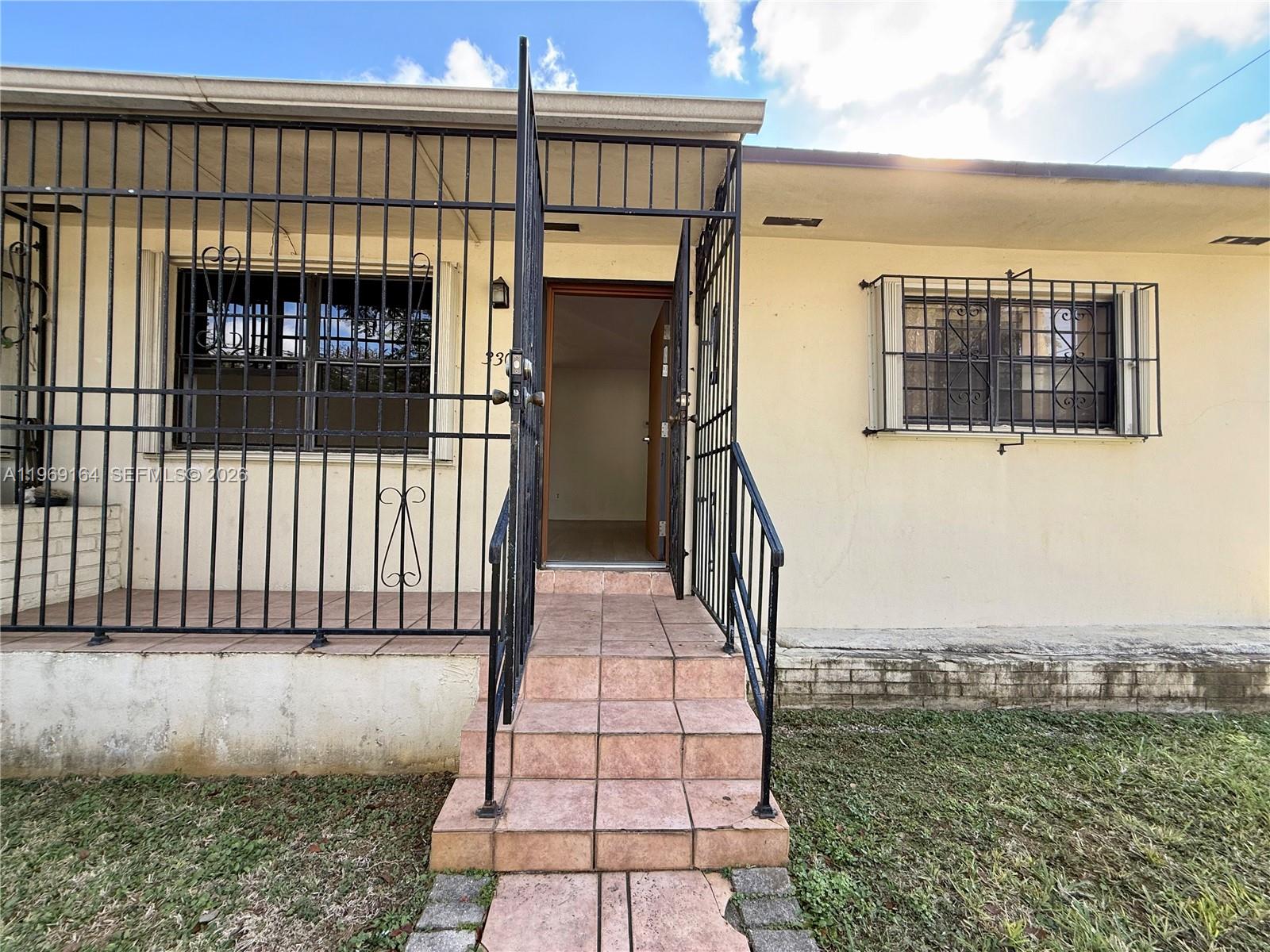 EVERGREEN LAWNS - Residential Lease