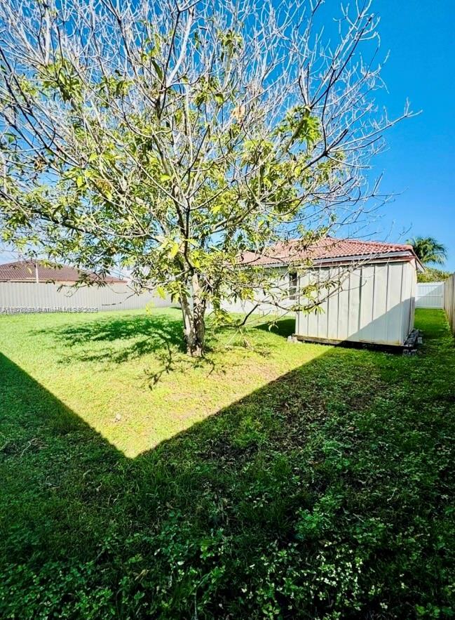 CHRISTOPHER GARDENS - Residential