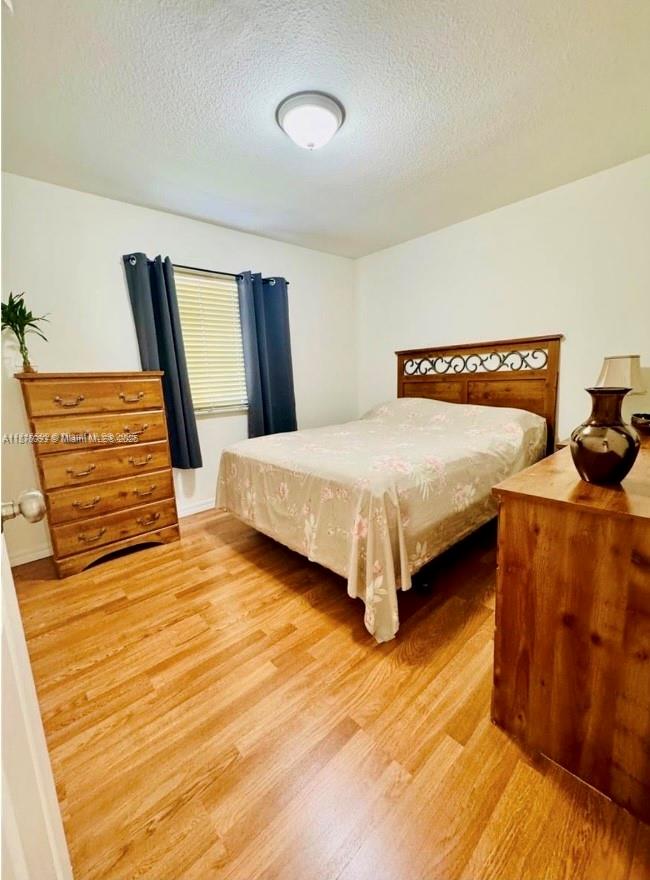 CHRISTOPHER GARDENS - Residential