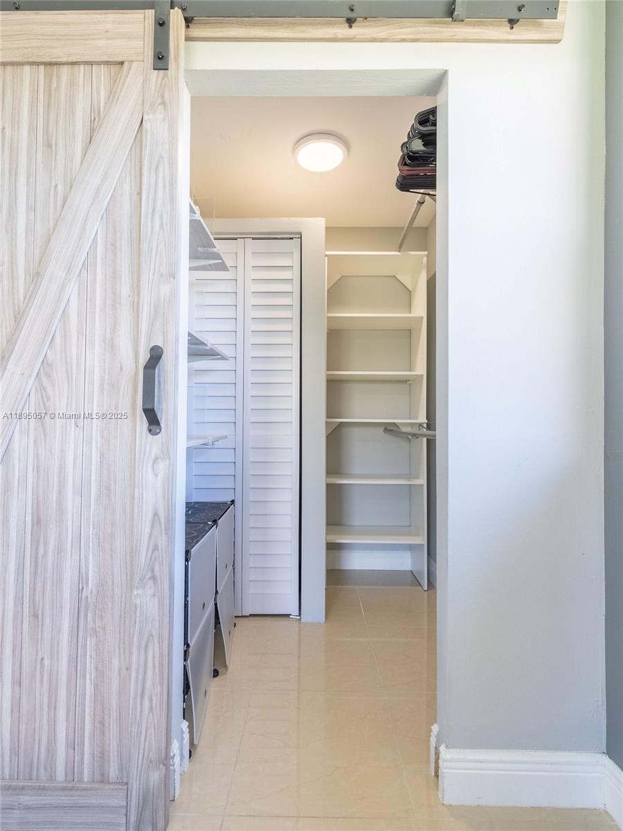 LAS VISTAS AT DORAL CONDO - Residential