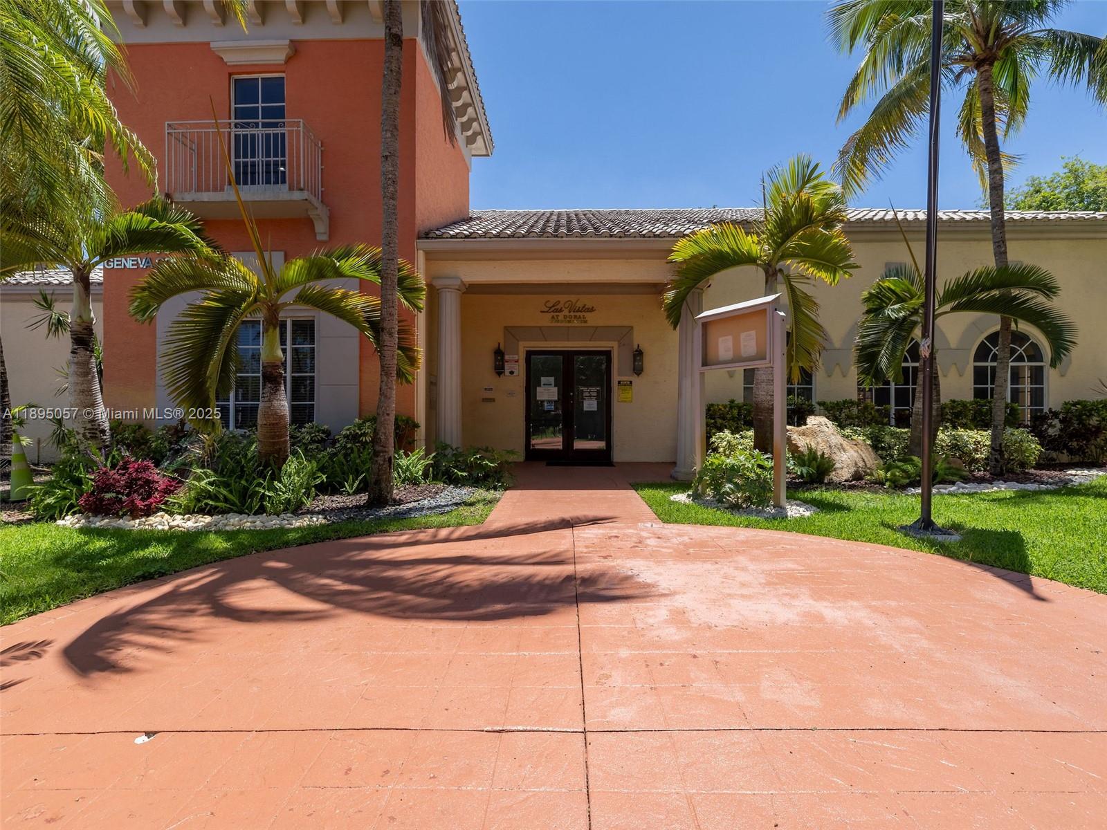 LAS VISTAS AT DORAL CONDO - Residential