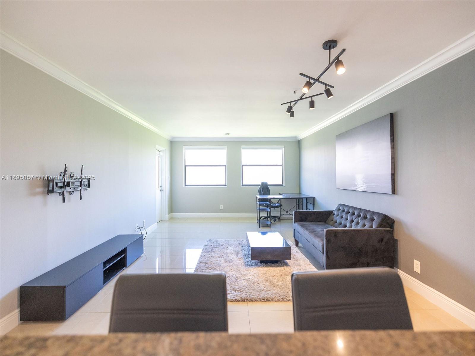 LAS VISTAS AT DORAL CONDO - Residential