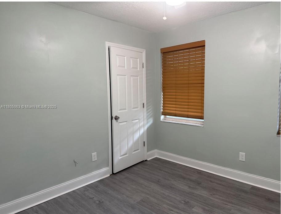 BURDINES HABITAT - Residential