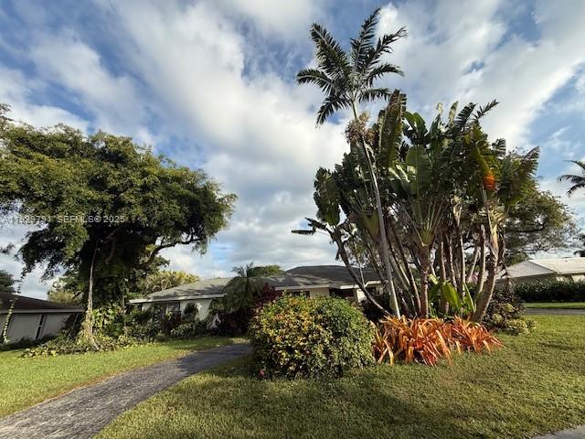 PINEWOOD ESTATES SECOND A - Residential